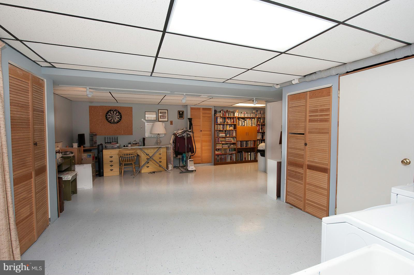 OAKRIDGE - Residential