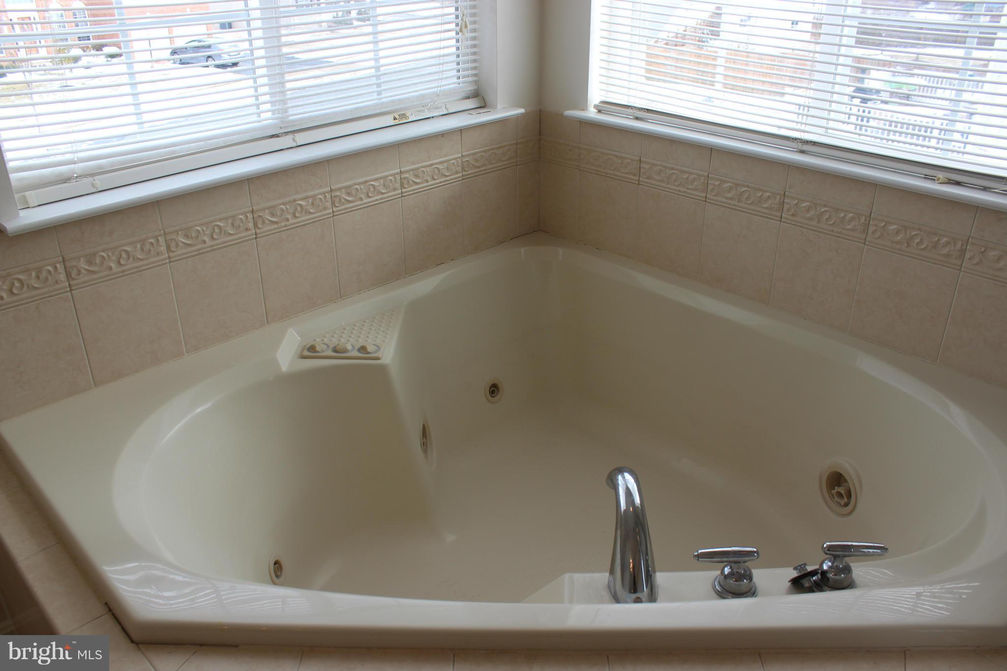 NORTH BROOK - Residential