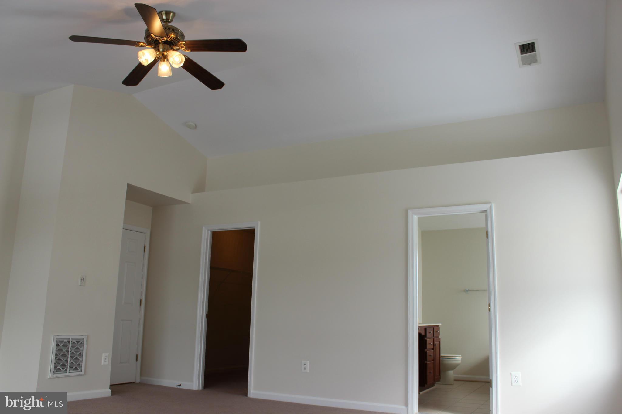 NORTH BROOK - Residential