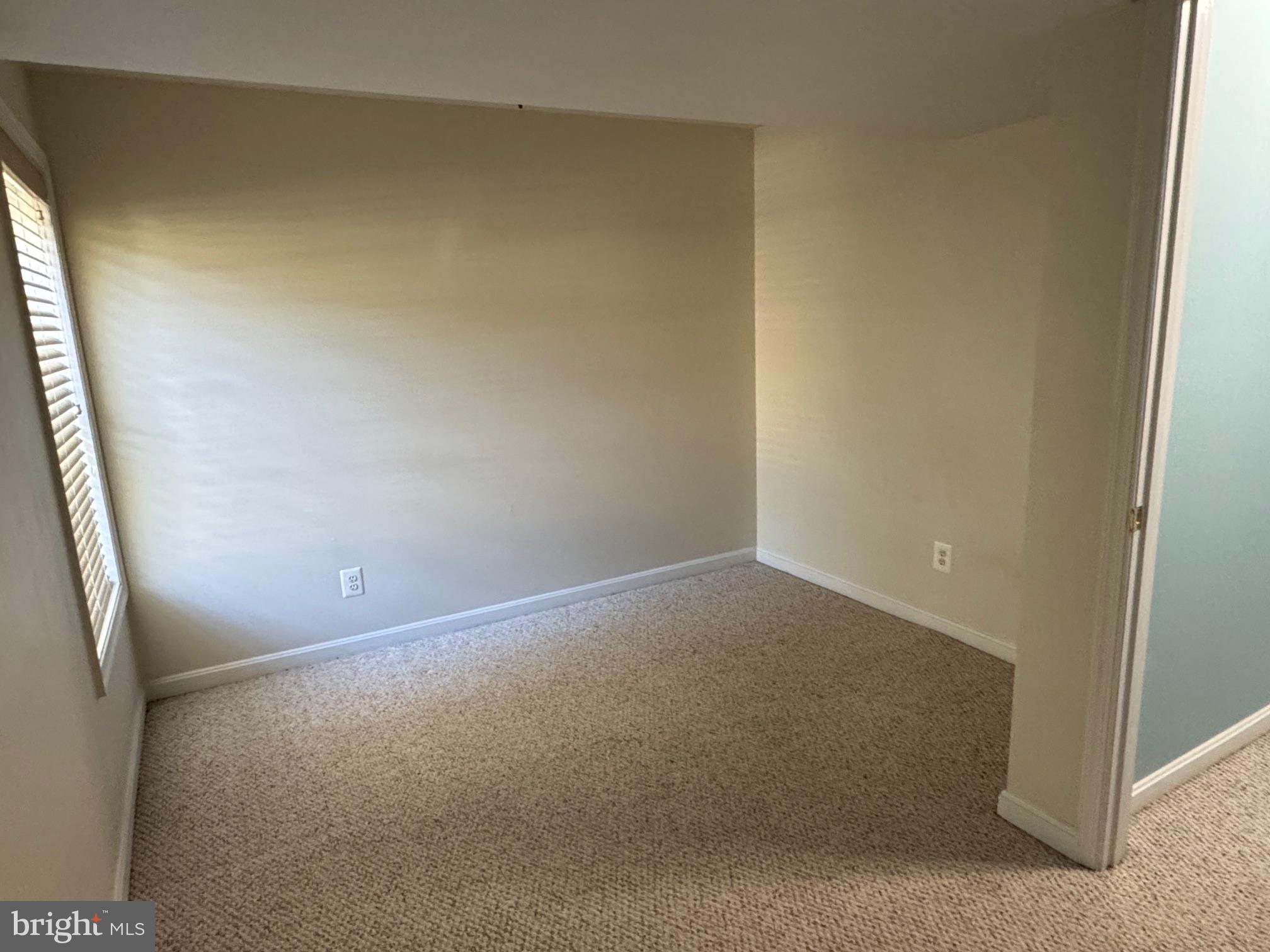 12740 GREAT LANE
