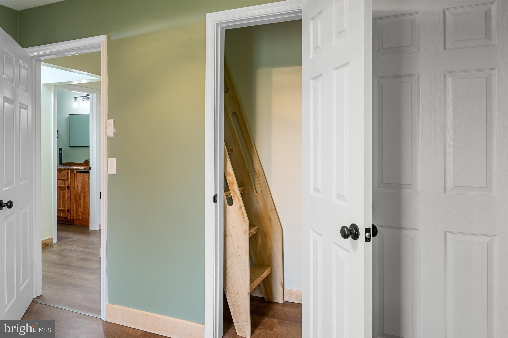 HITOP ESTATES - Residential