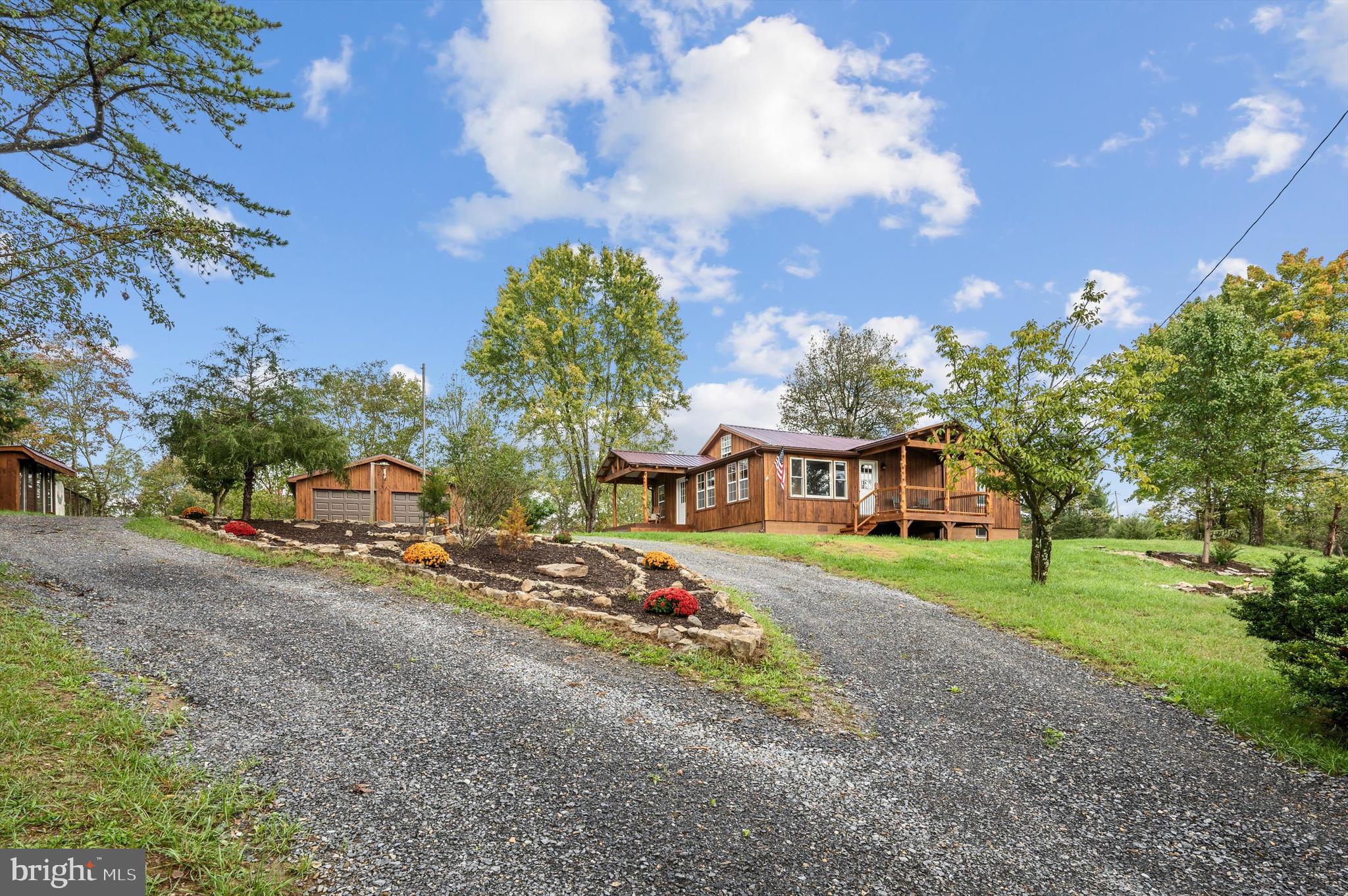 HITOP ESTATES - Residential