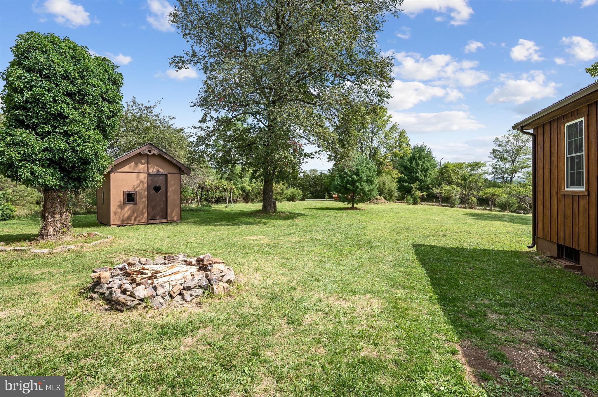 HITOP ESTATES - Residential