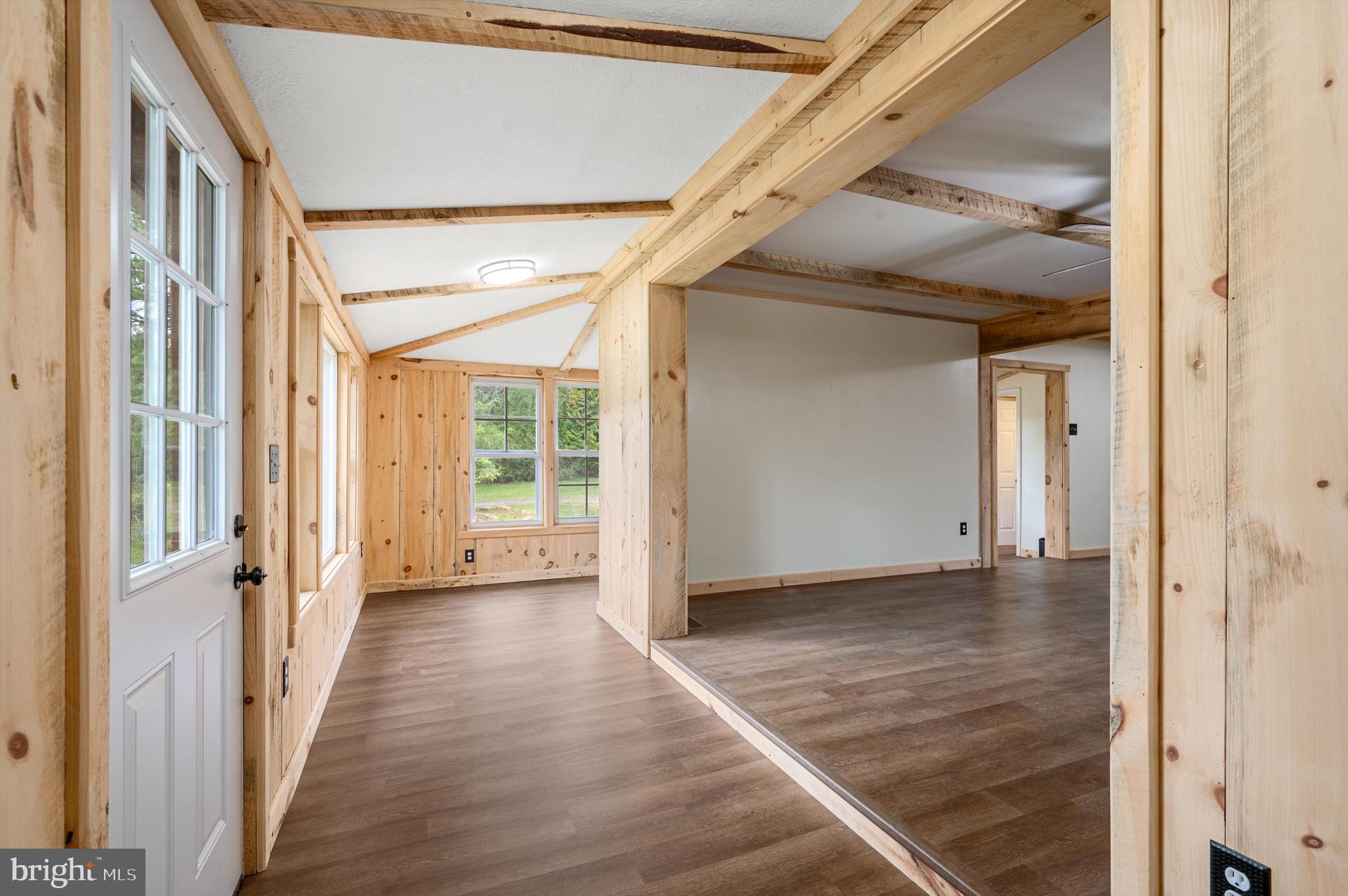 HITOP ESTATES - Residential