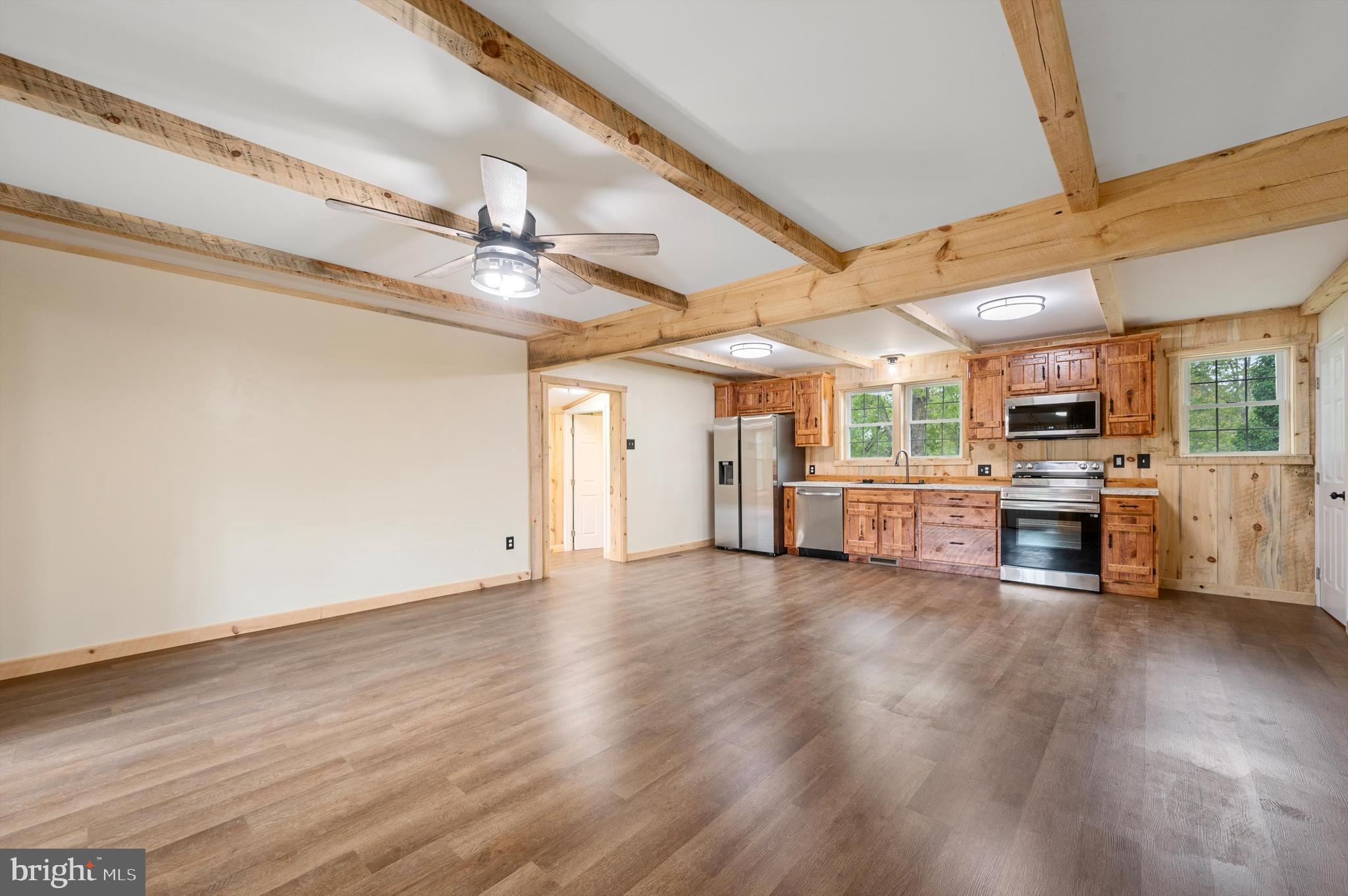 HITOP ESTATES - Residential