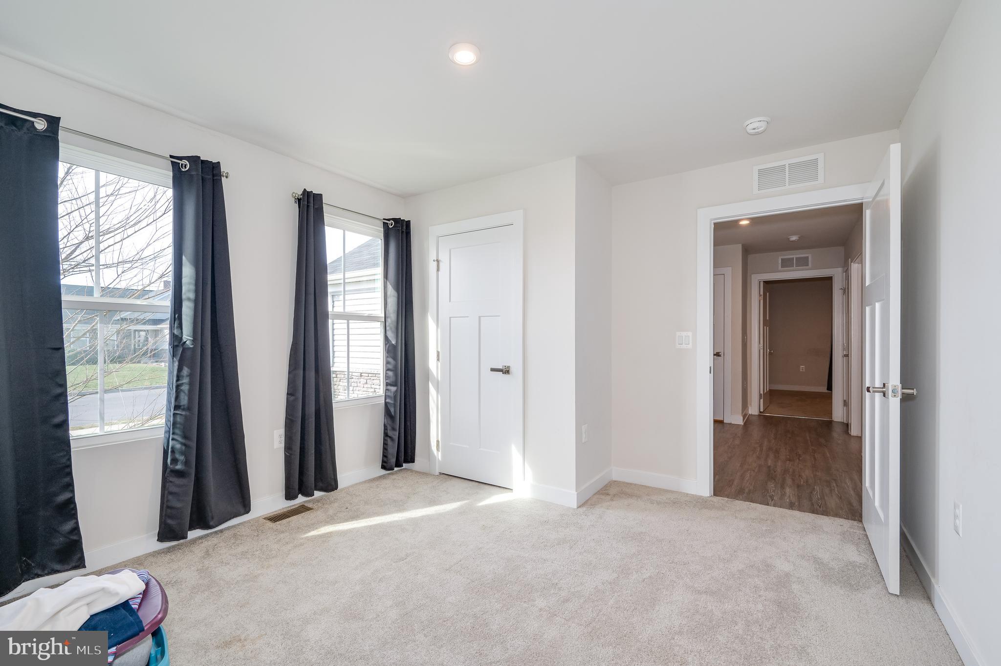 ARCADIA SPRINGS - Residential