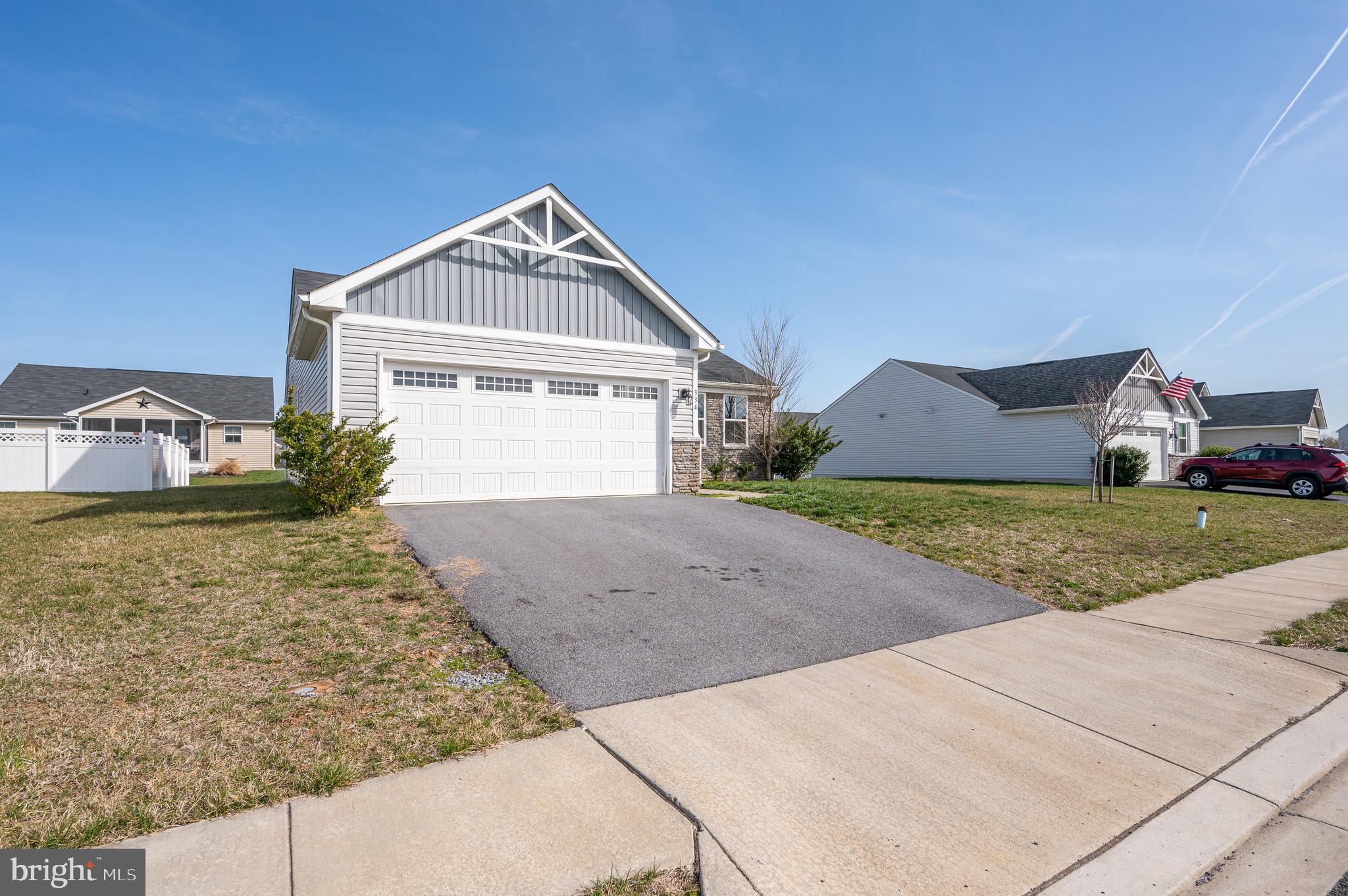 ARCADIA SPRINGS - Residential