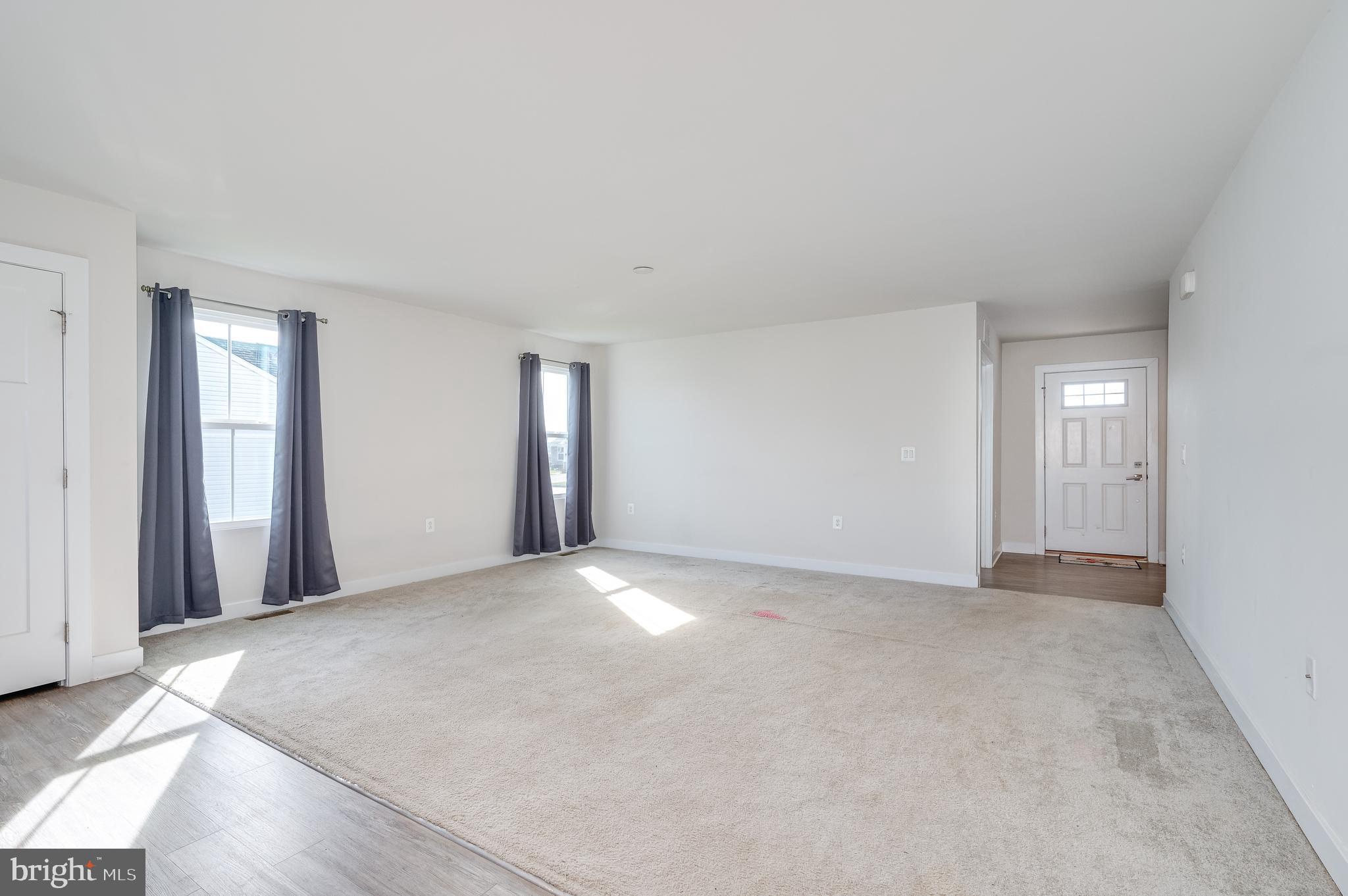 ARCADIA SPRINGS - Residential