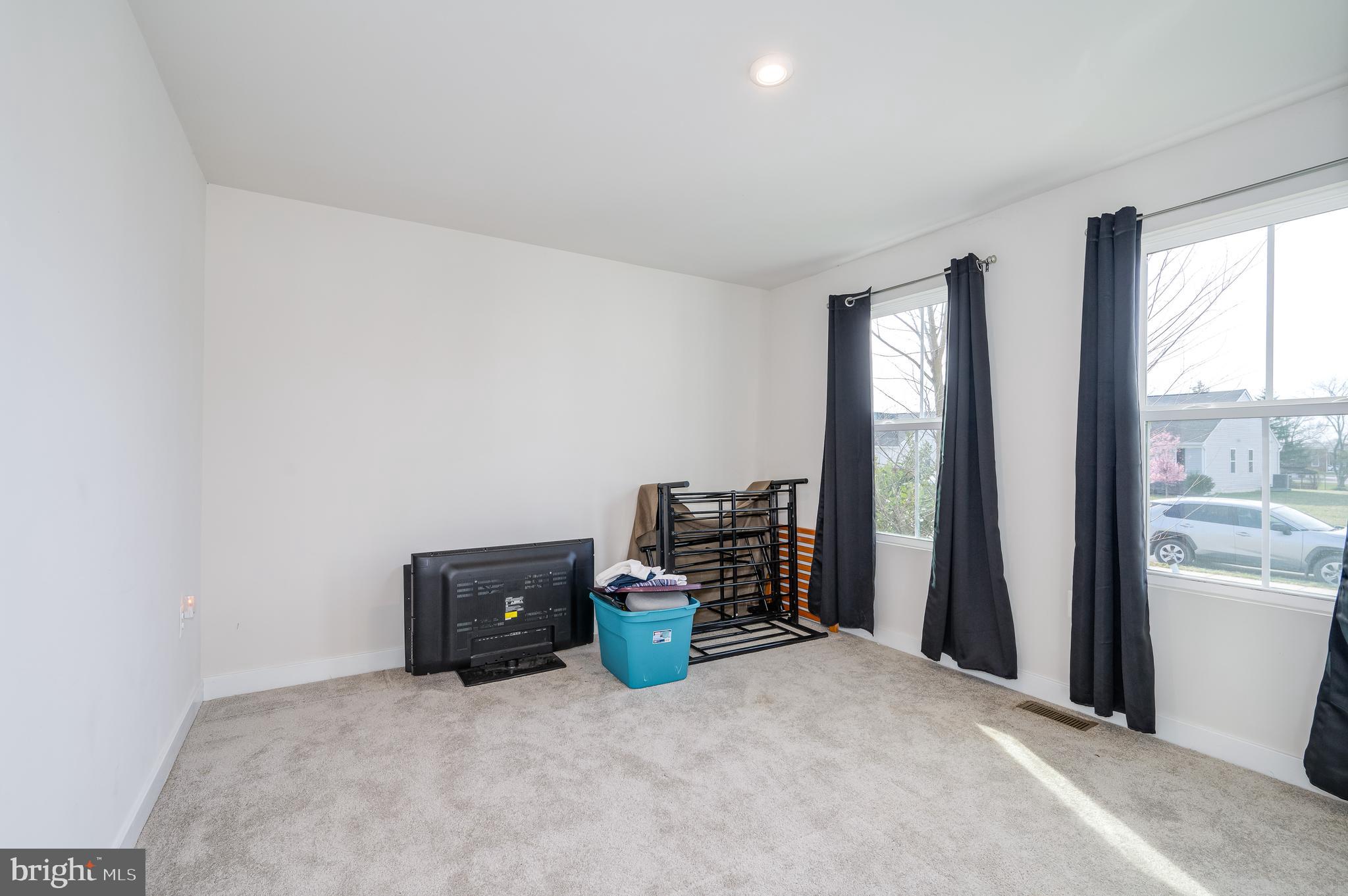 ARCADIA SPRINGS - Residential