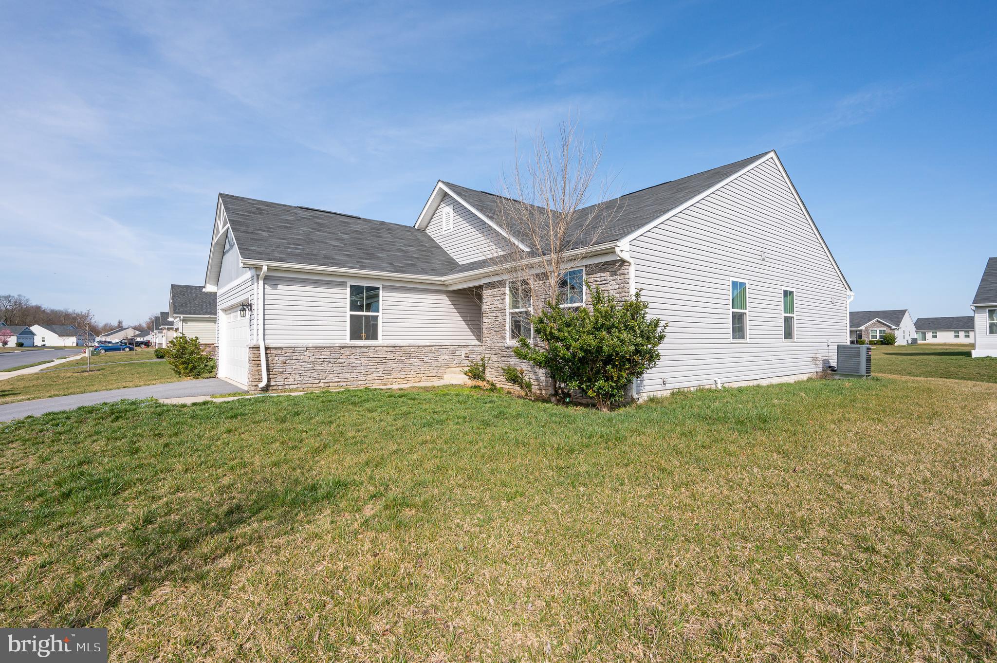 ARCADIA SPRINGS - Residential