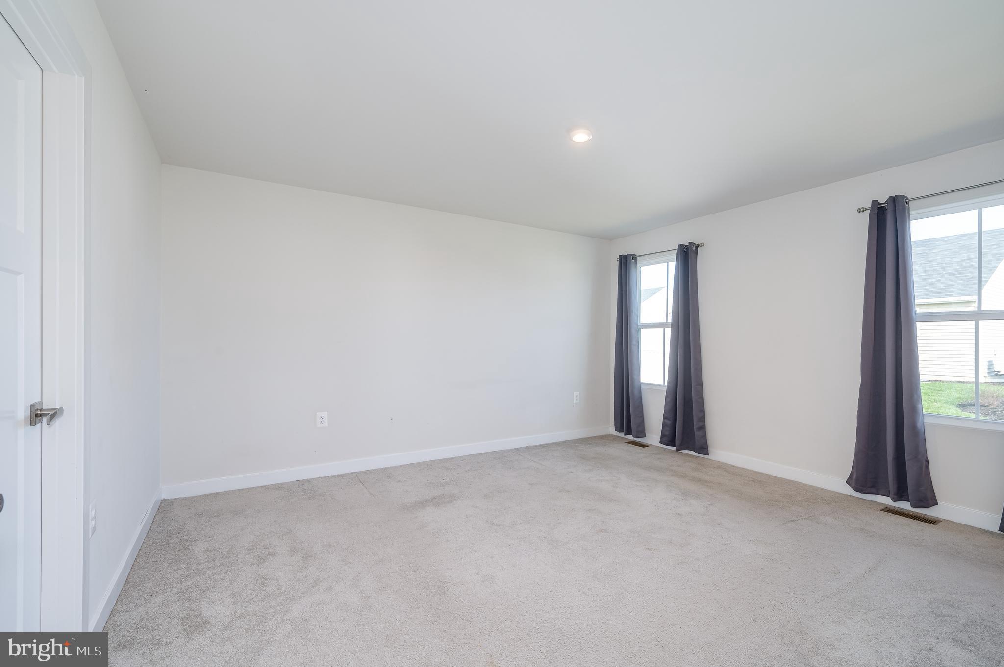 ARCADIA SPRINGS - Residential