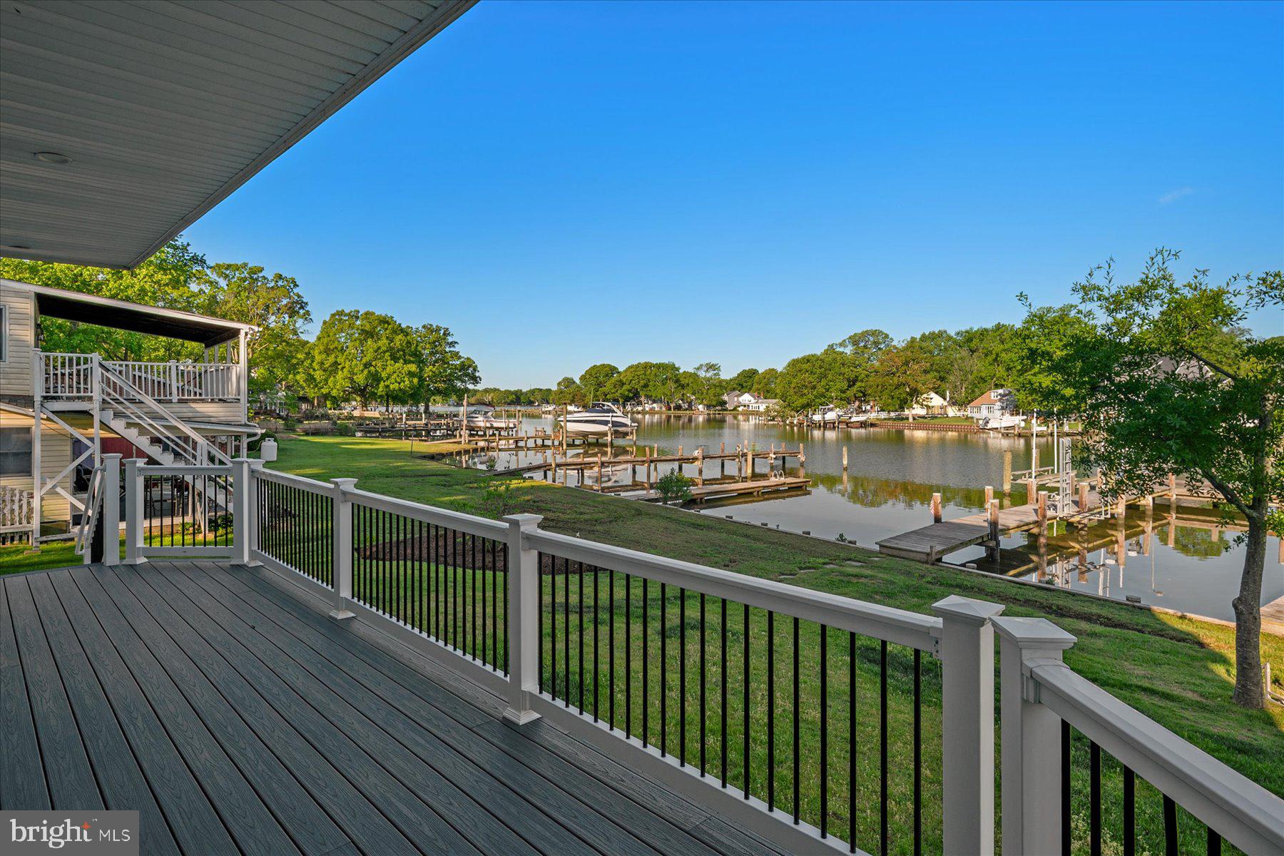AVALON SHORES - Residential