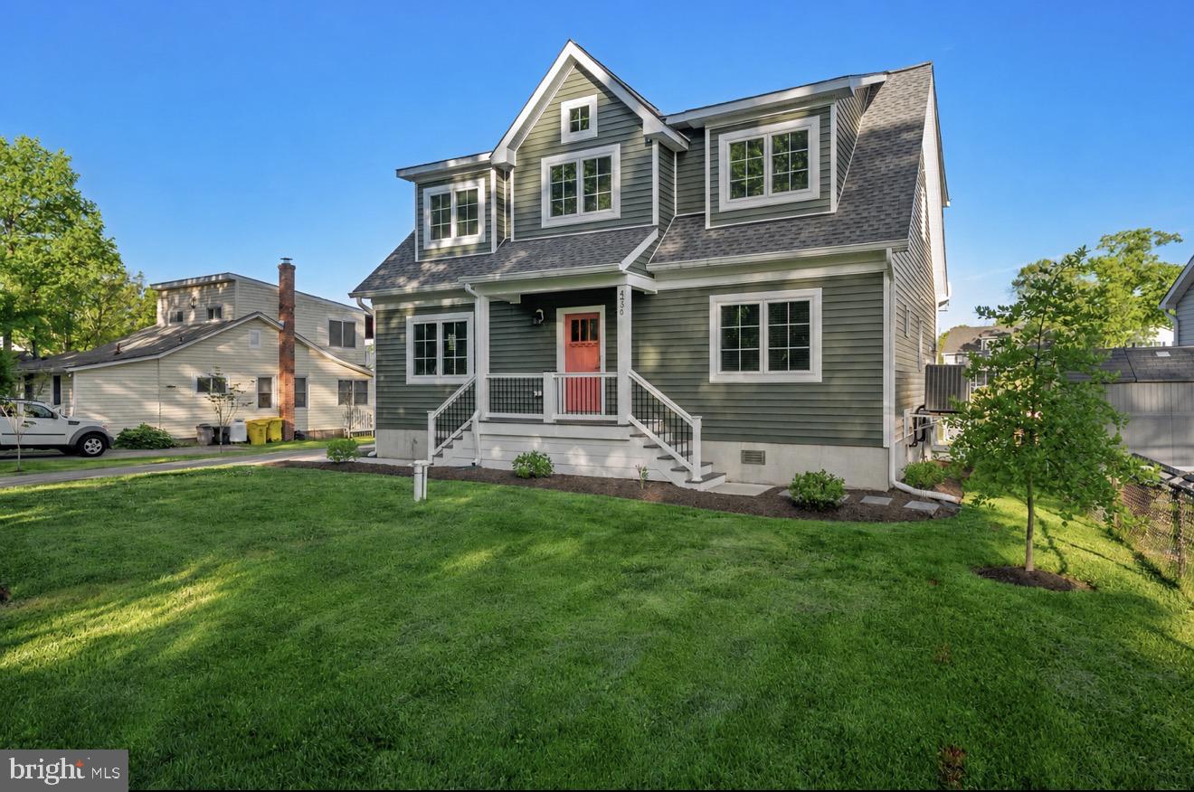 AVALON SHORES - Residential