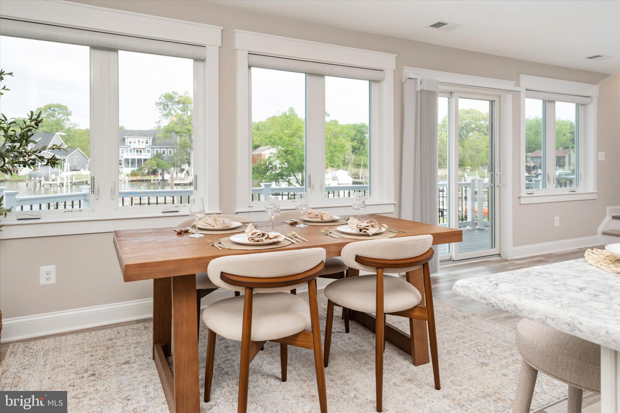 AVALON SHORES - Residential