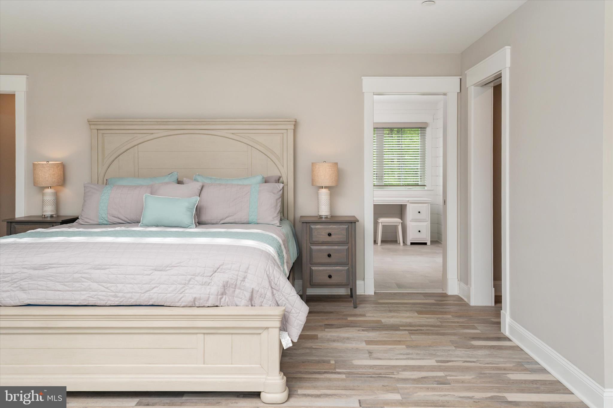 AVALON SHORES - Residential
