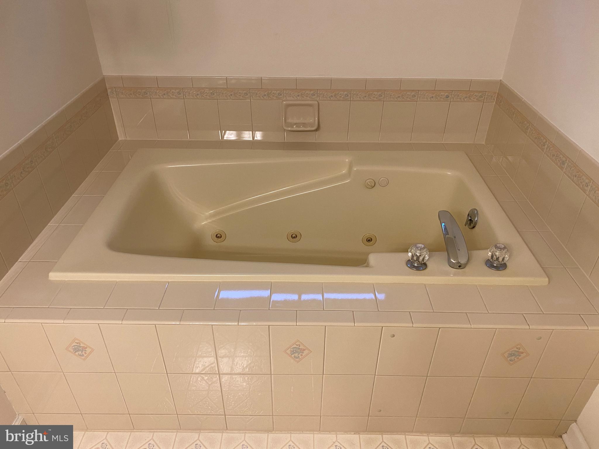 CAPE ISLE OF WIGHT - Residential