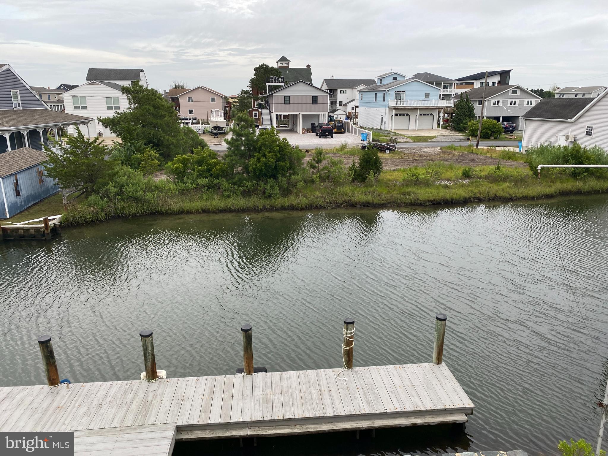 CAPE ISLE OF WIGHT - Residential