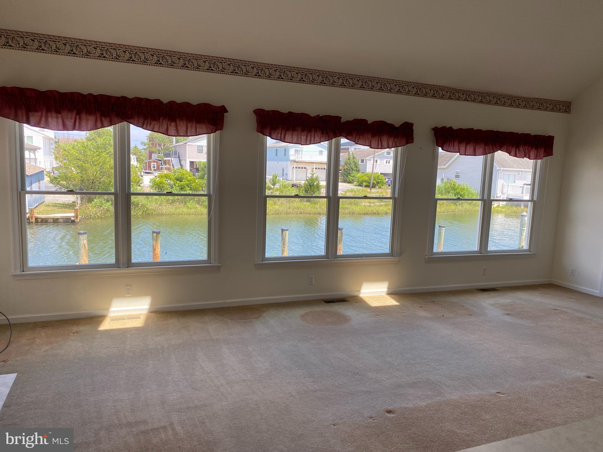 CAPE ISLE OF WIGHT - Residential