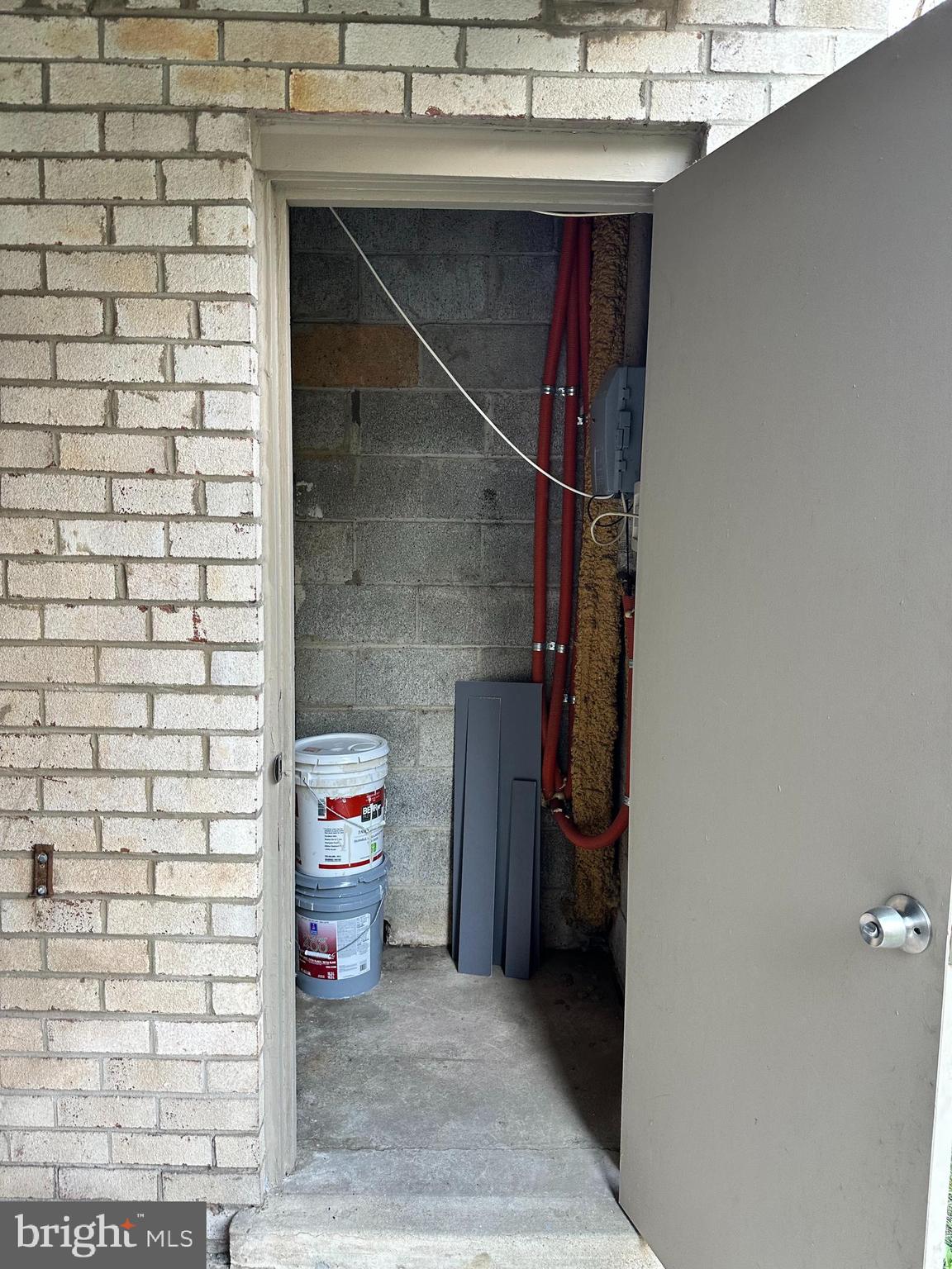 BETHESDA PARK - Residential