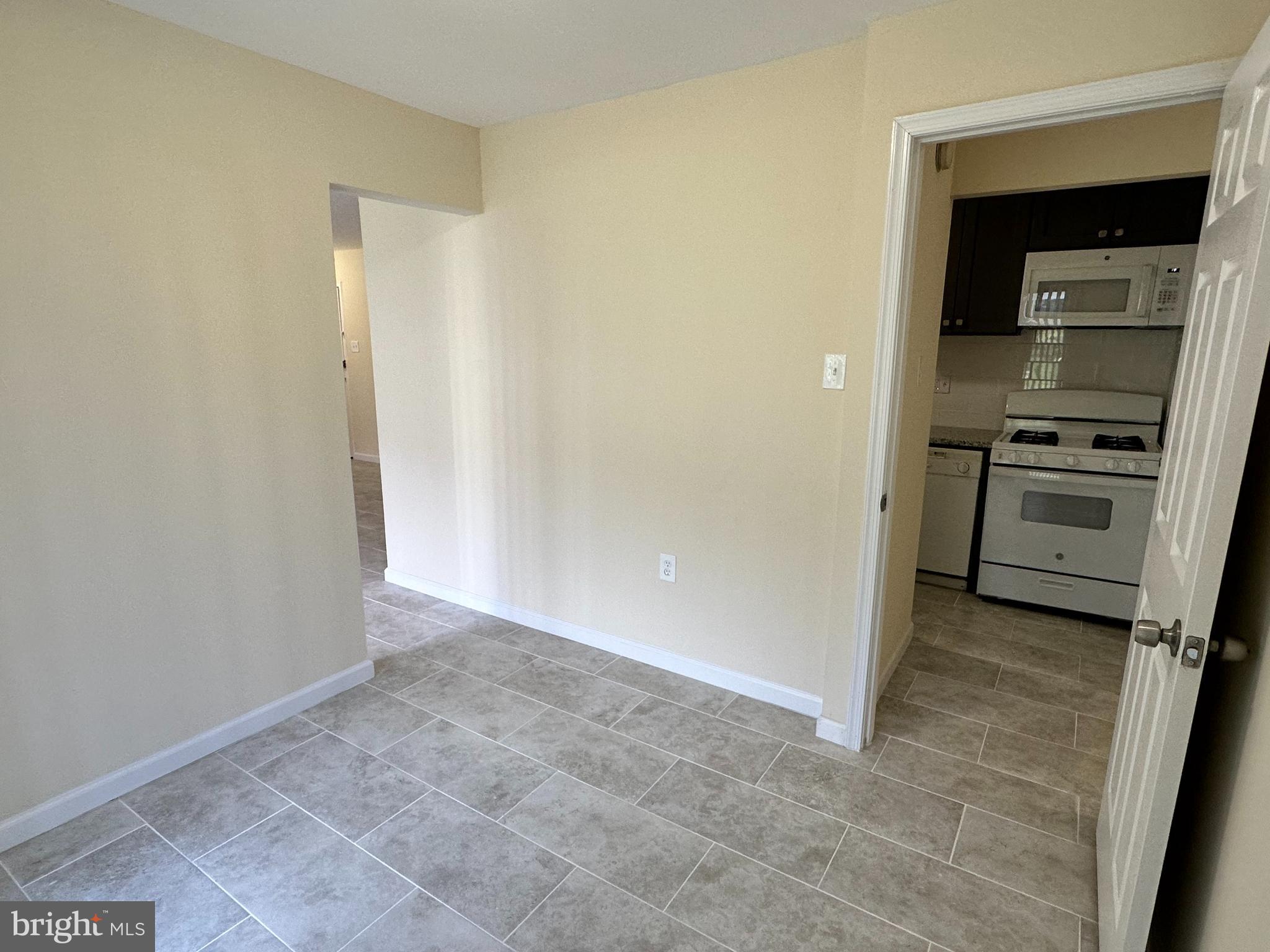 BETHESDA PARK - Residential