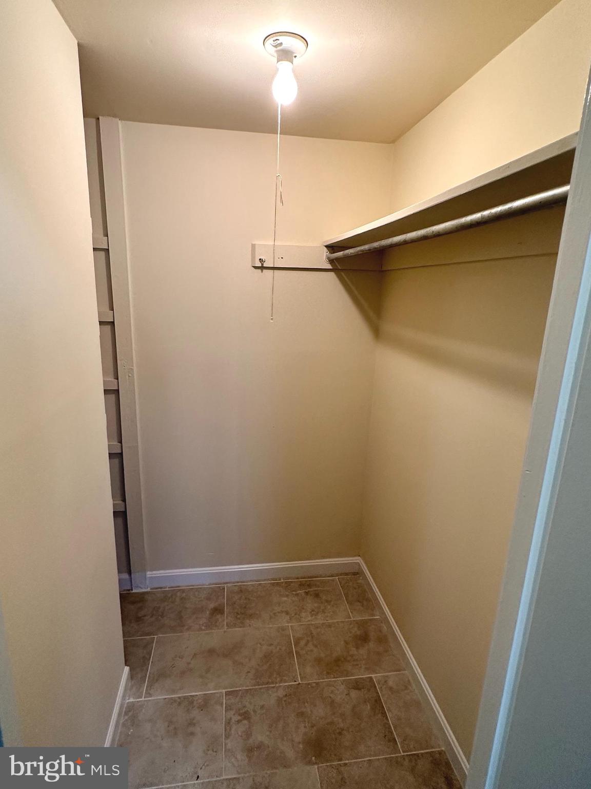 BETHESDA PARK - Residential