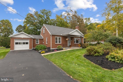 Photo of 117 Deepwood Drive, PINE GROVE MILLS, PA 16868 (MLS # PACE2520836)