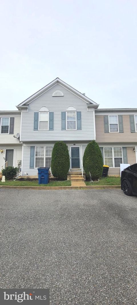 Photo of 128 Darling Street, NEWARK, DE 19702 (MLS # DENC2090544)