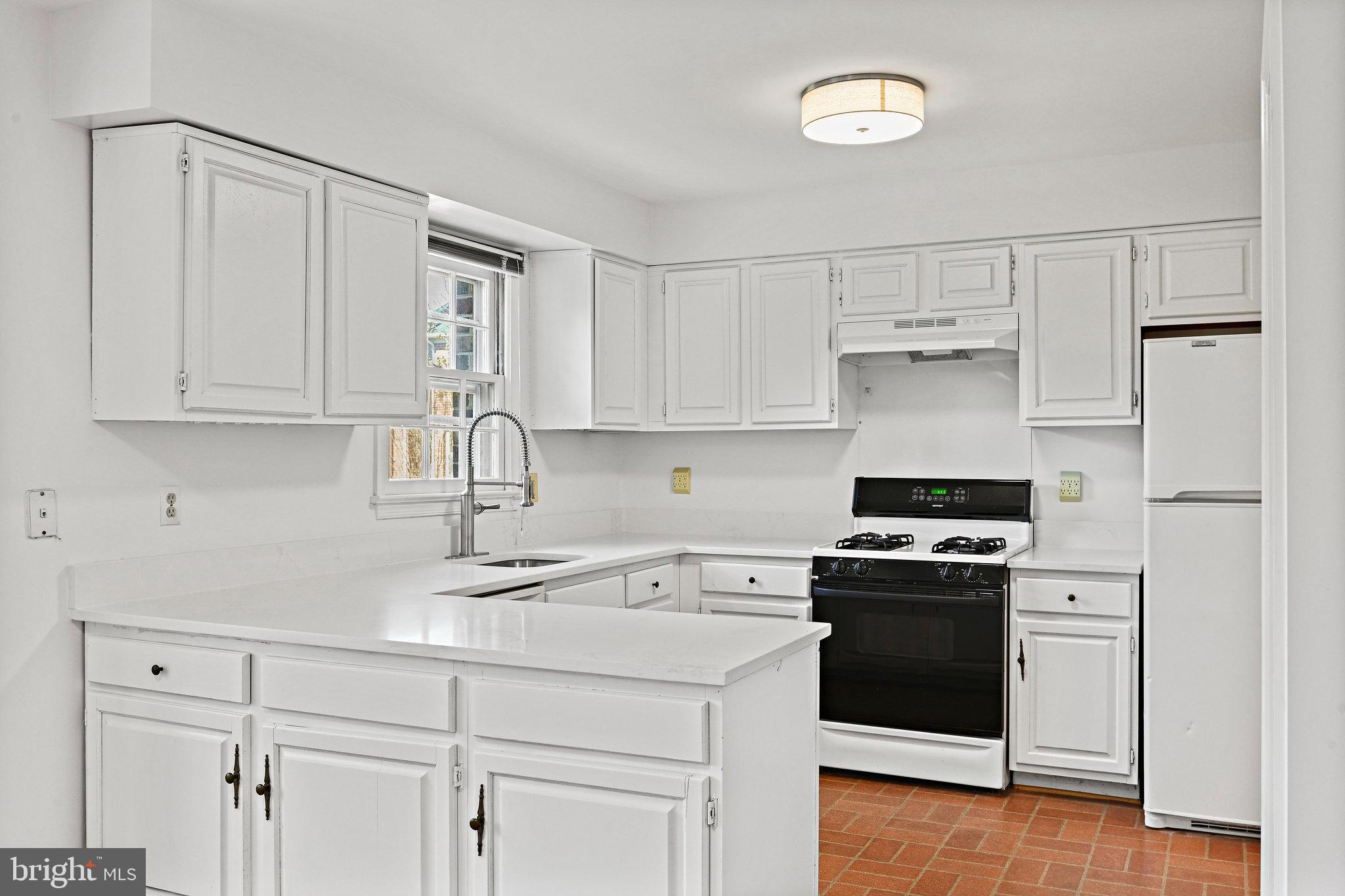 CONCORD VILLAGE - Residential