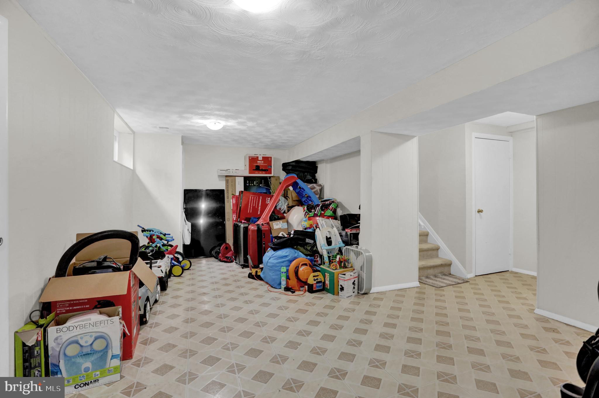 TWELVE TREES - Residential