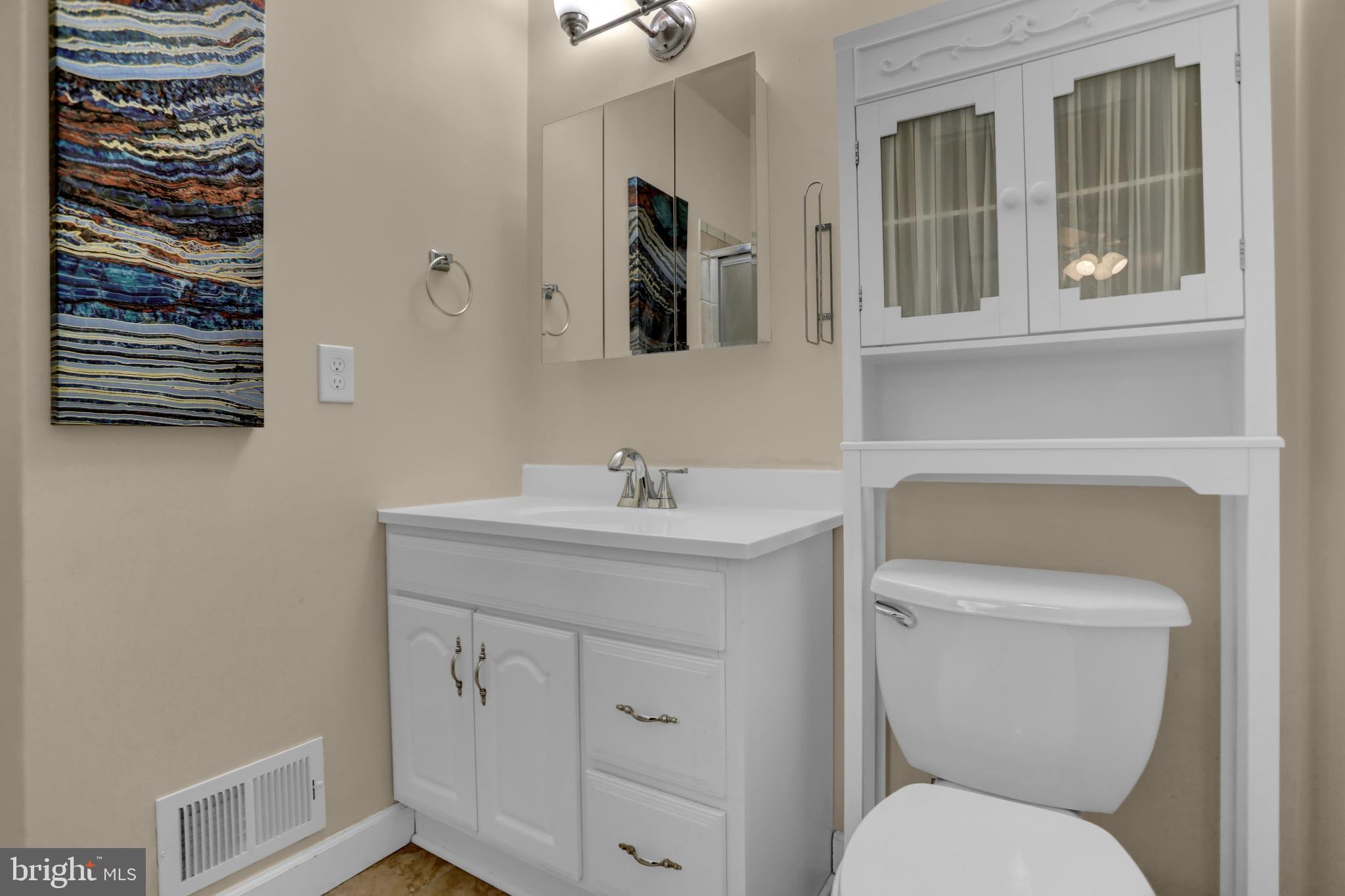 TWELVE TREES - Residential