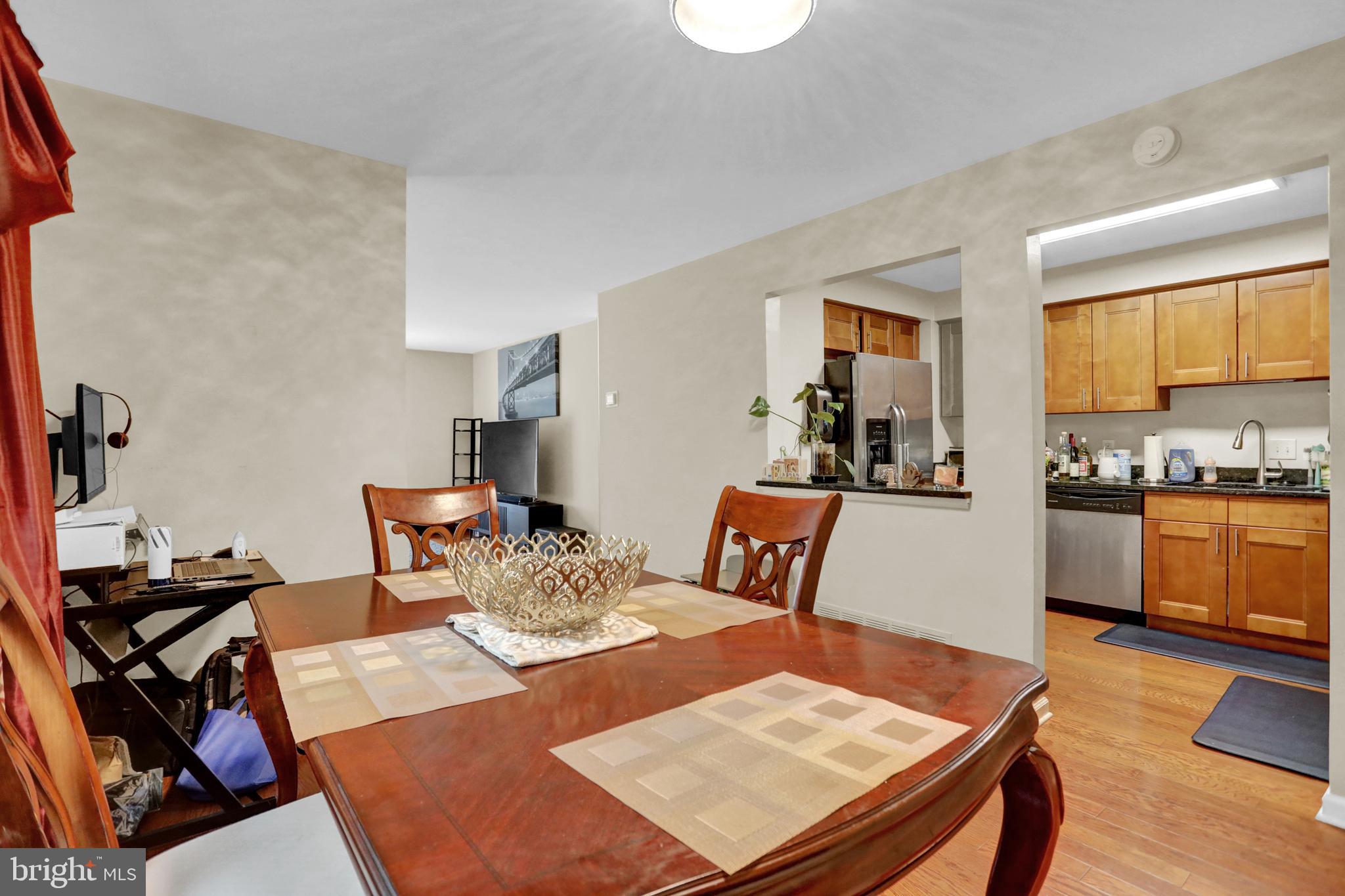 TWELVE TREES - Residential