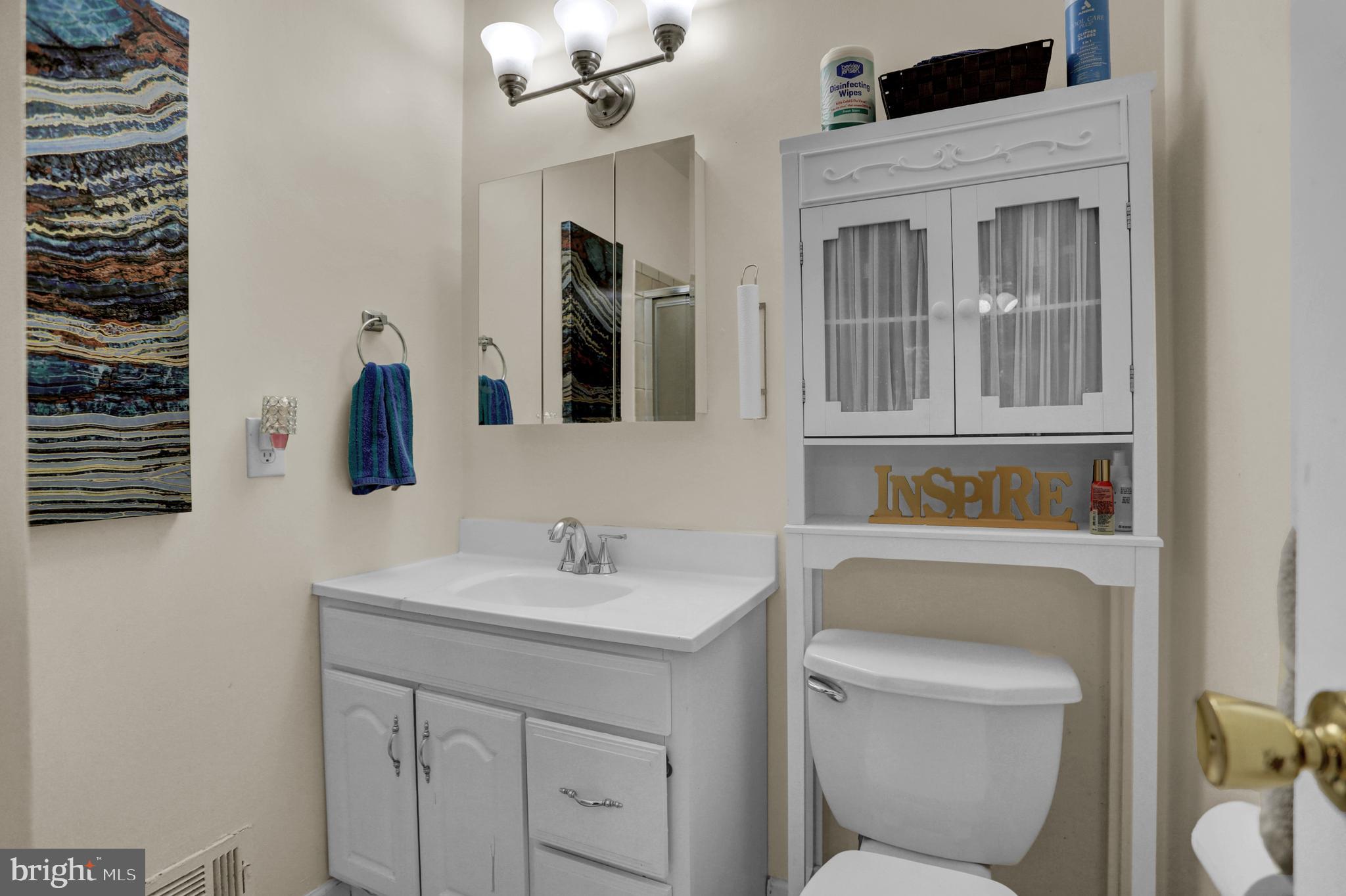 TWELVE TREES - Residential