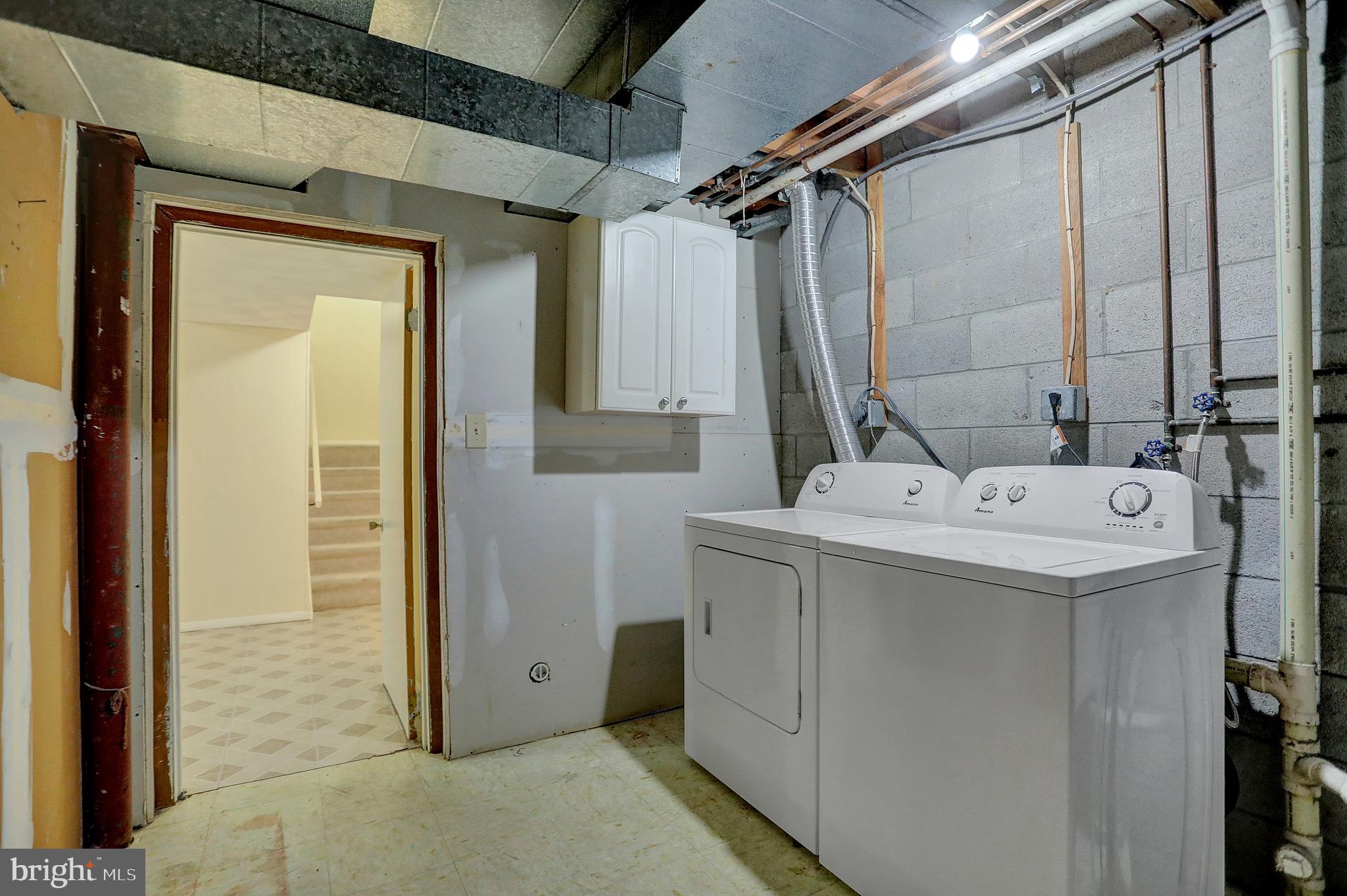 TWELVE TREES - Residential