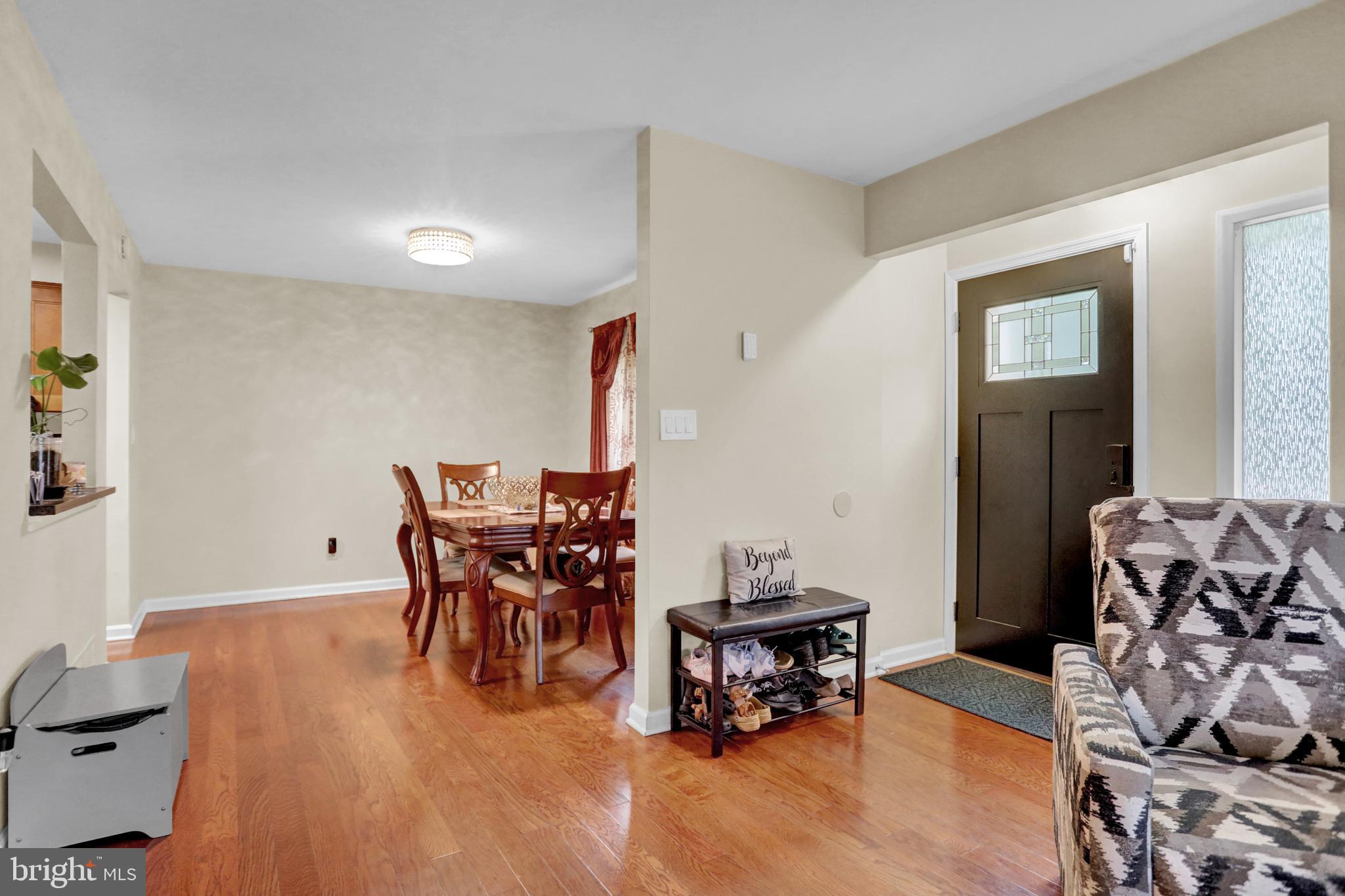 TWELVE TREES - Residential