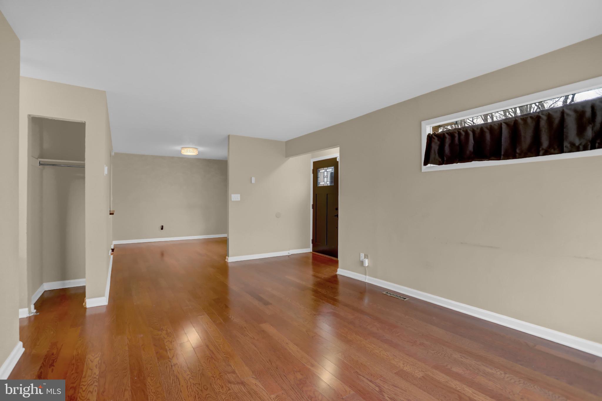 TWELVE TREES - Residential