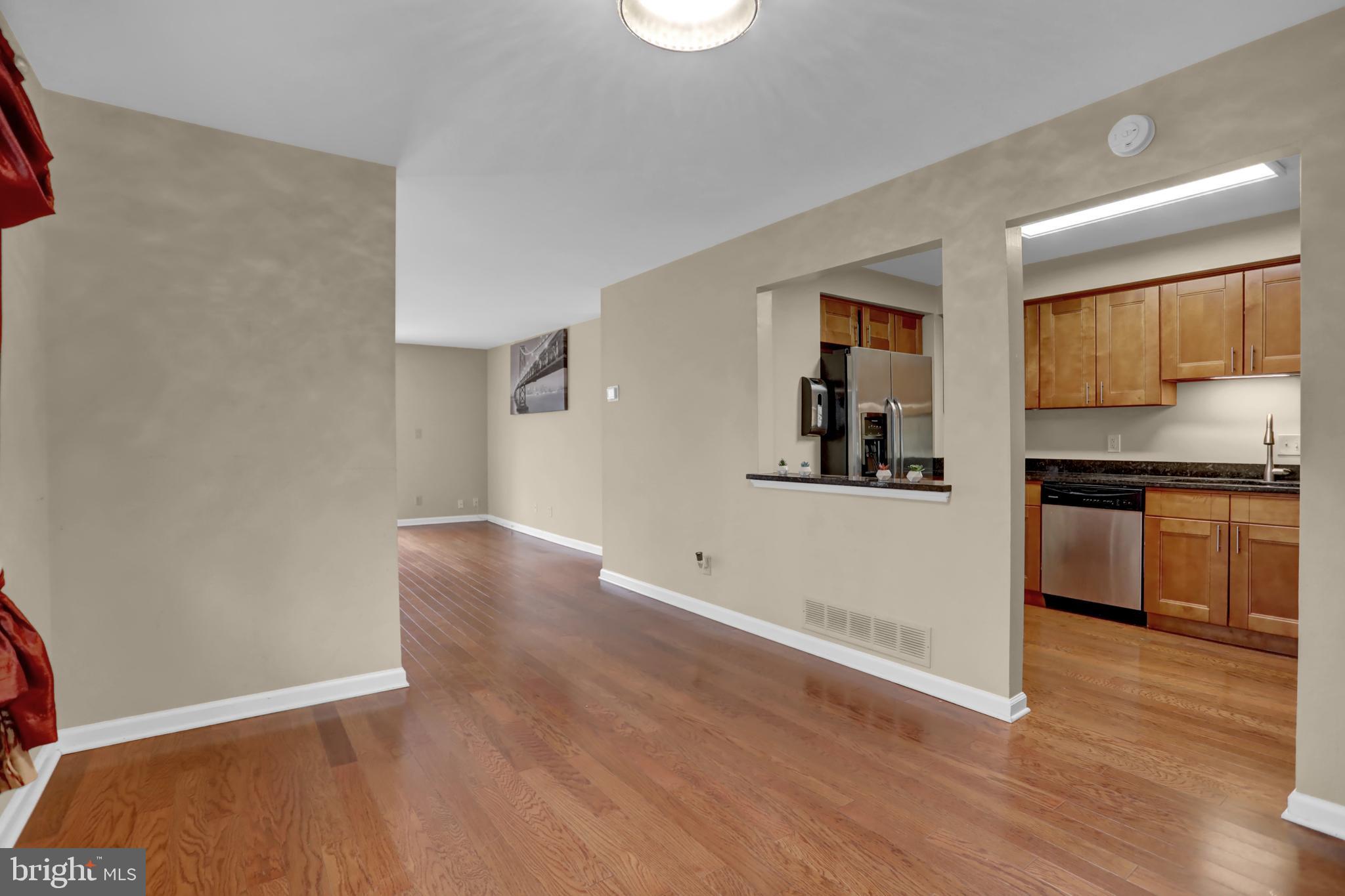 TWELVE TREES - Residential