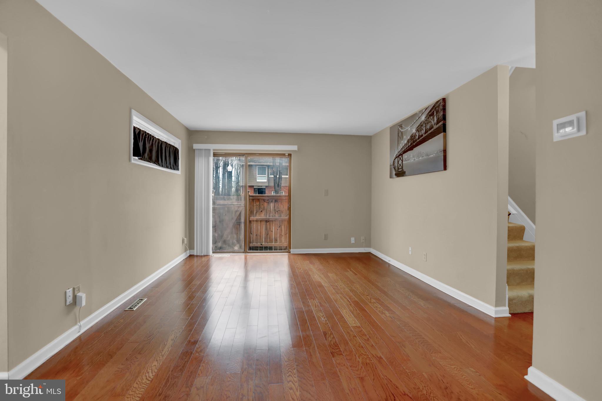 TWELVE TREES - Residential