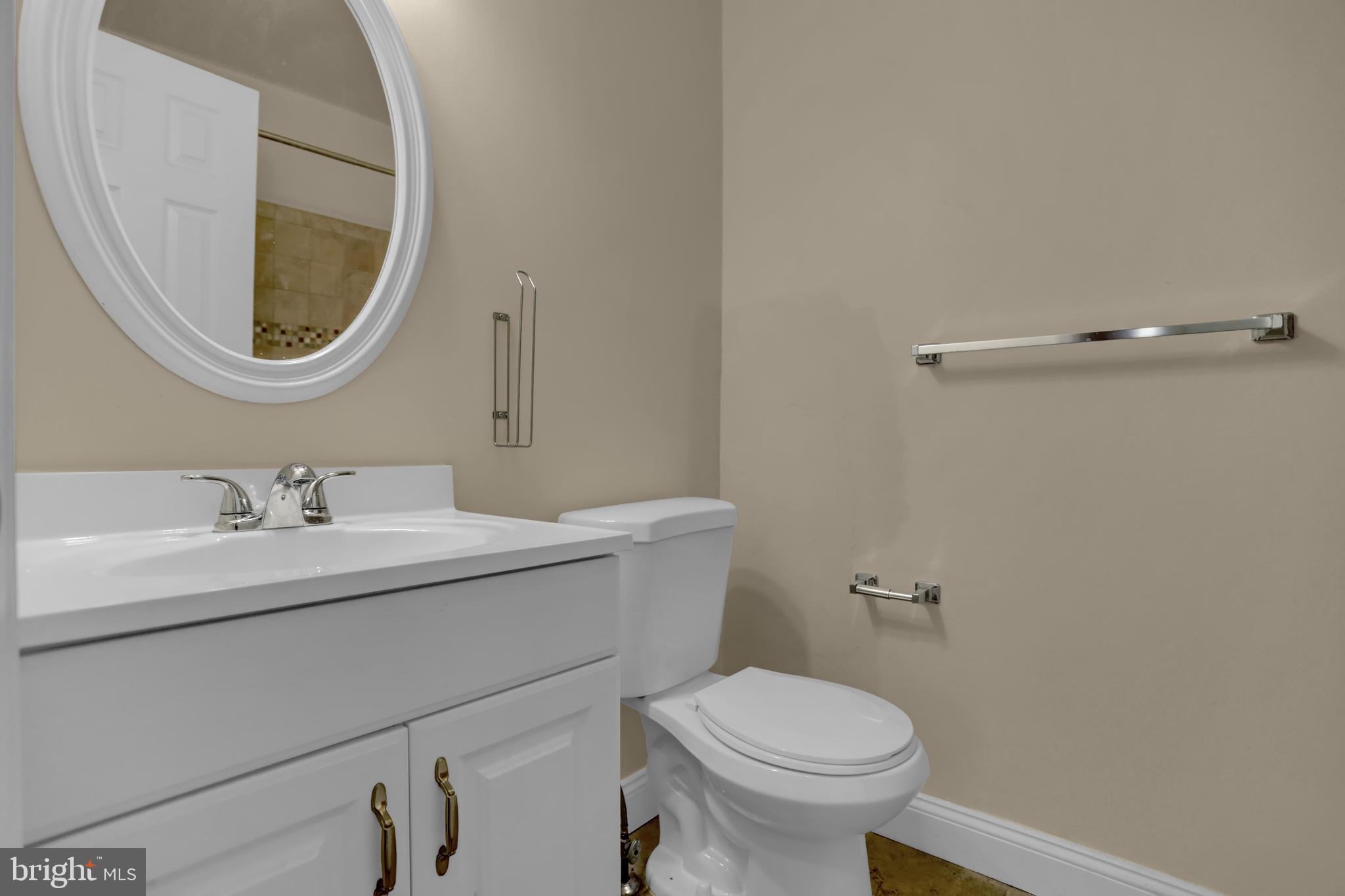 TWELVE TREES - Residential