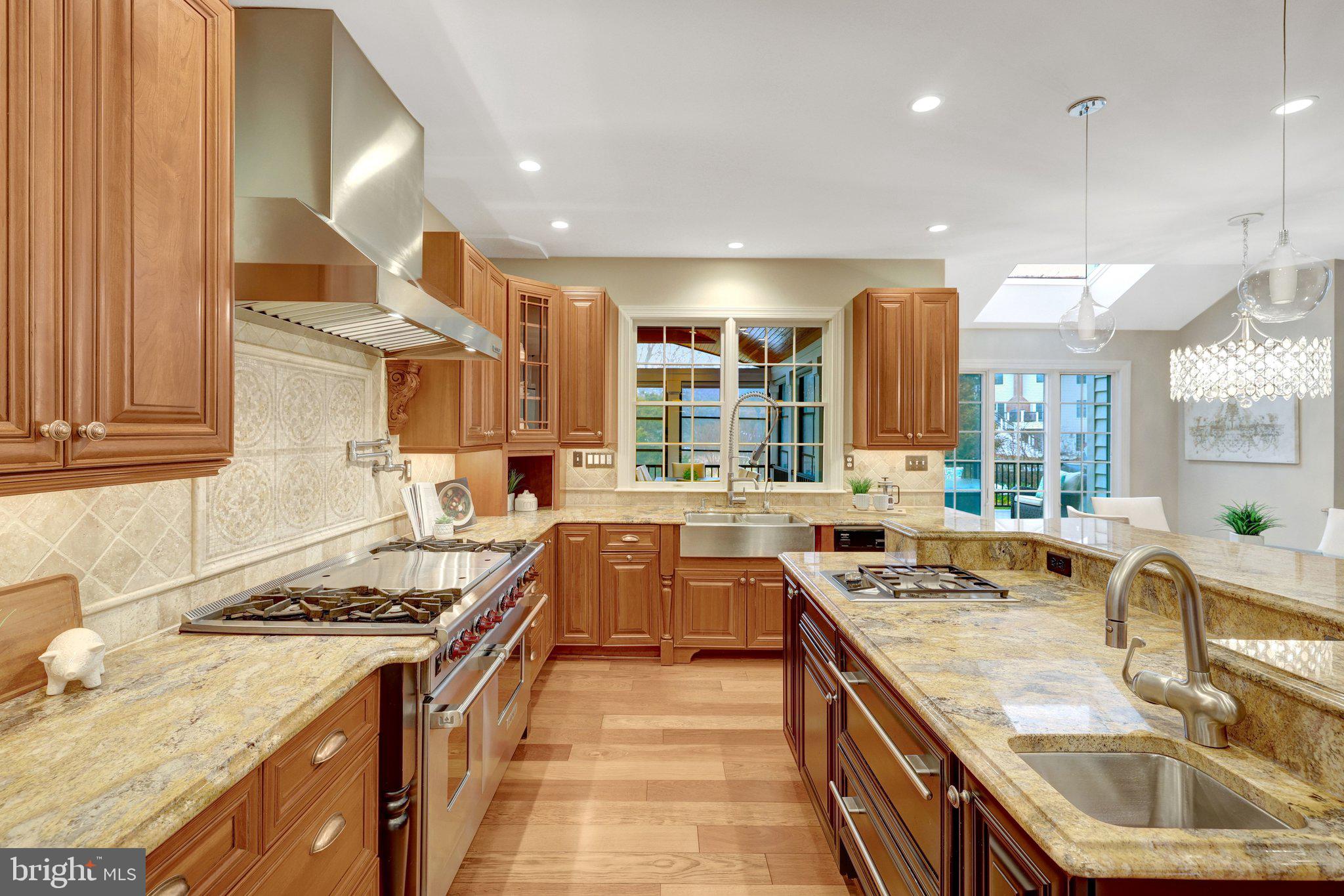 HUNTER MILL ESTATES - Residential