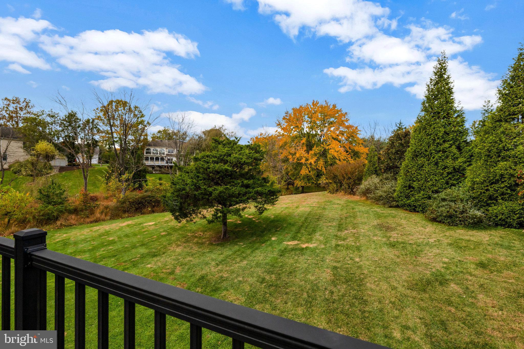 HUNTER MILL ESTATES - Residential