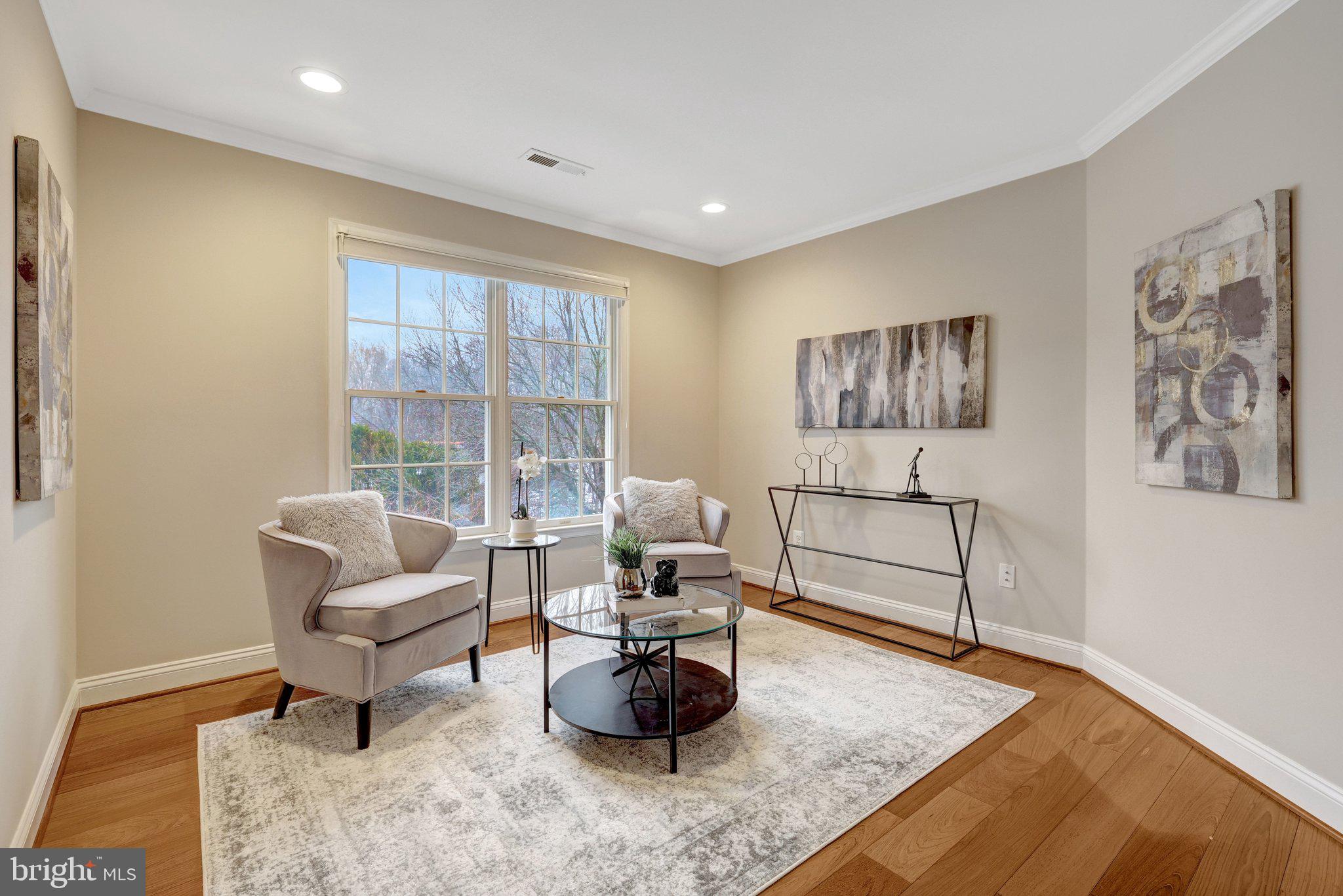 HUNTER MILL ESTATES - Residential