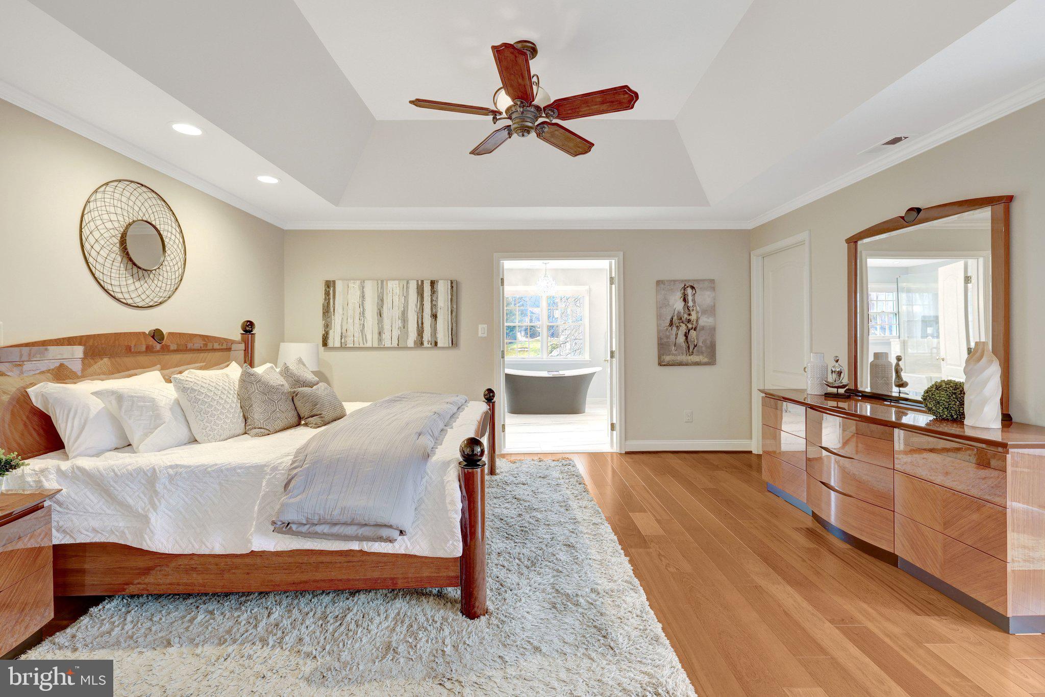 HUNTER MILL ESTATES - Residential