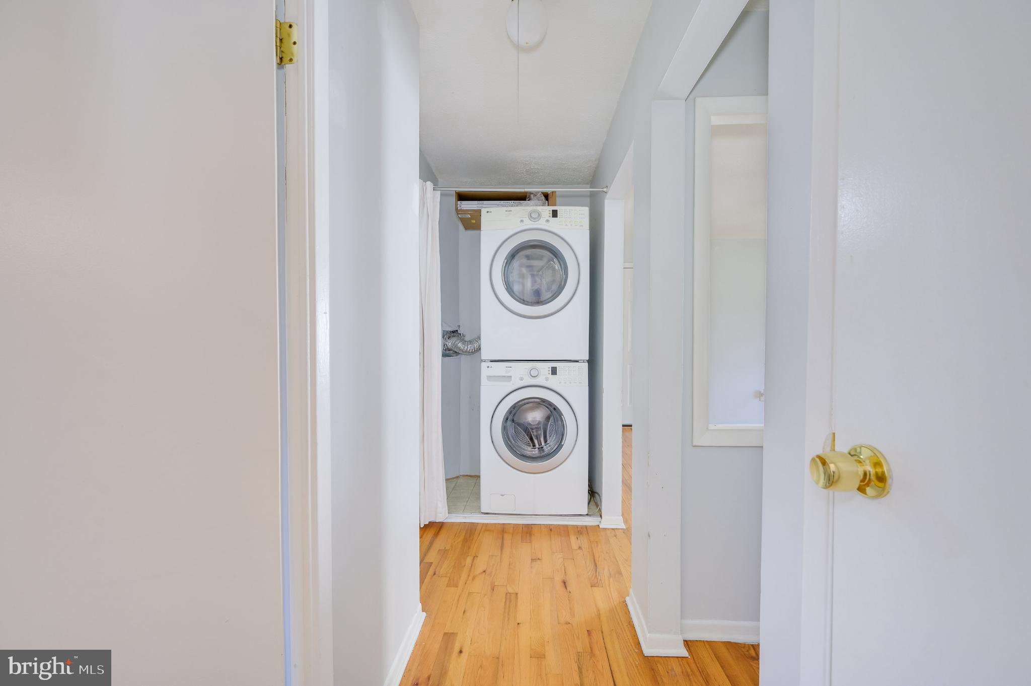 ORCHARD HILLS - Residential