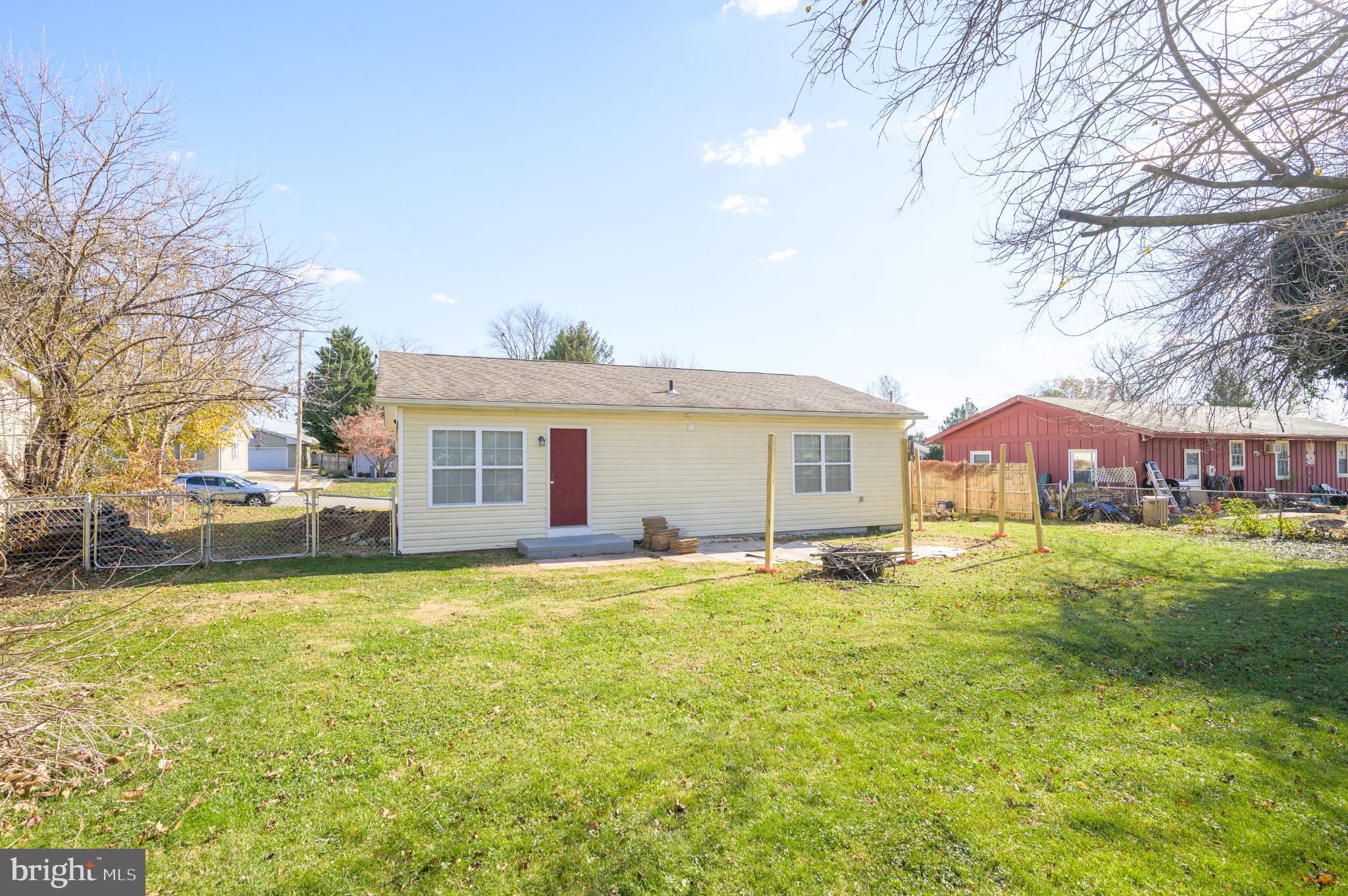 ORCHARD HILLS - Residential