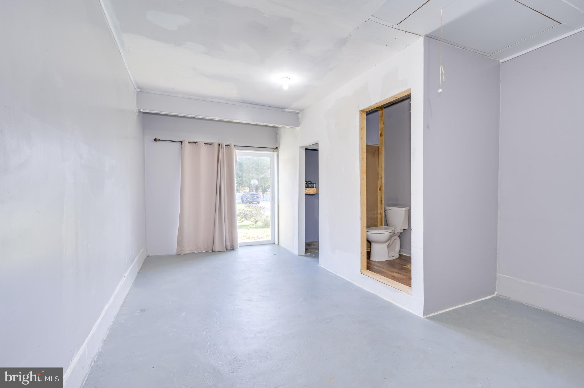 ORCHARD HILLS - Residential