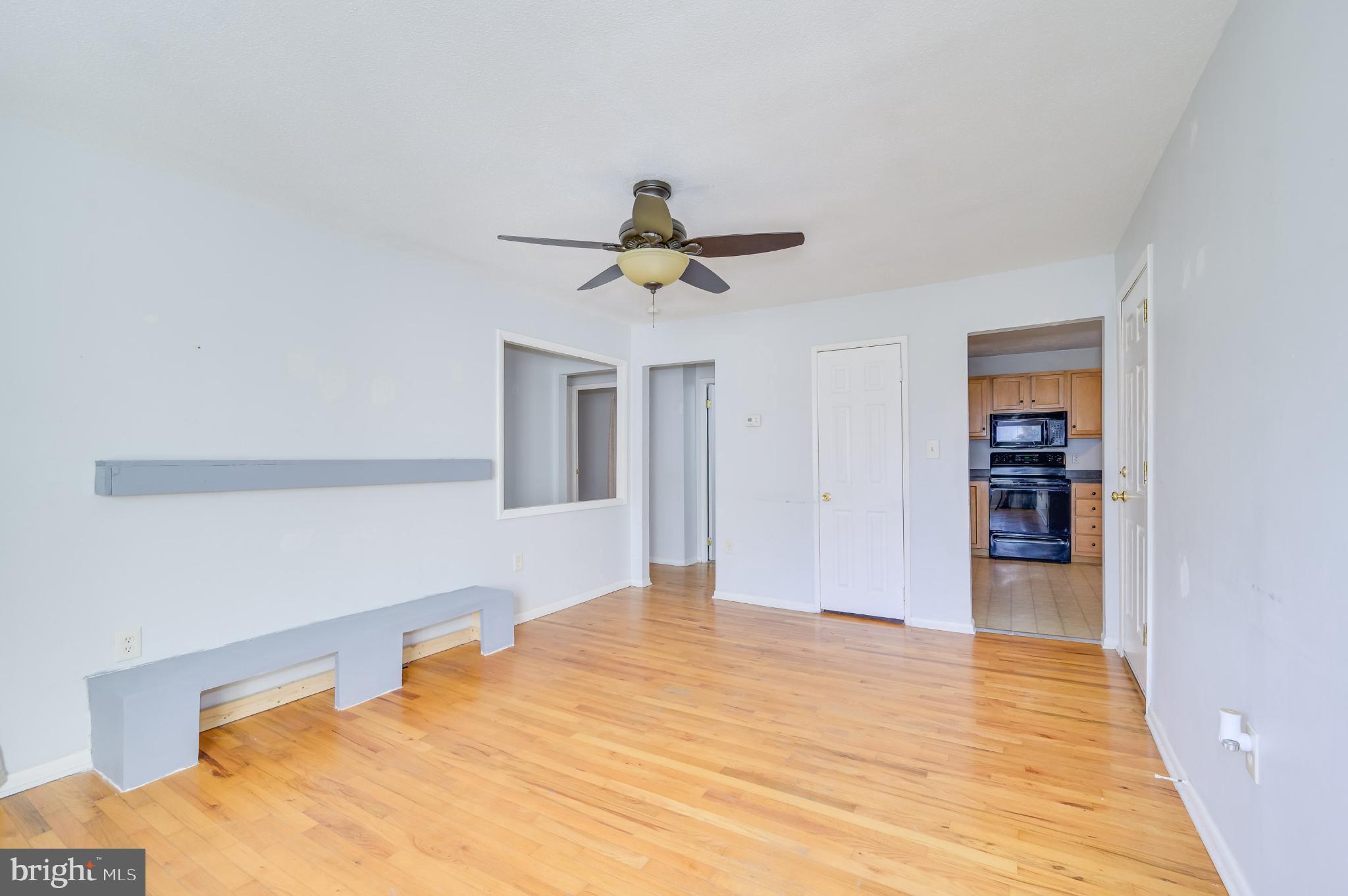 ORCHARD HILLS - Residential