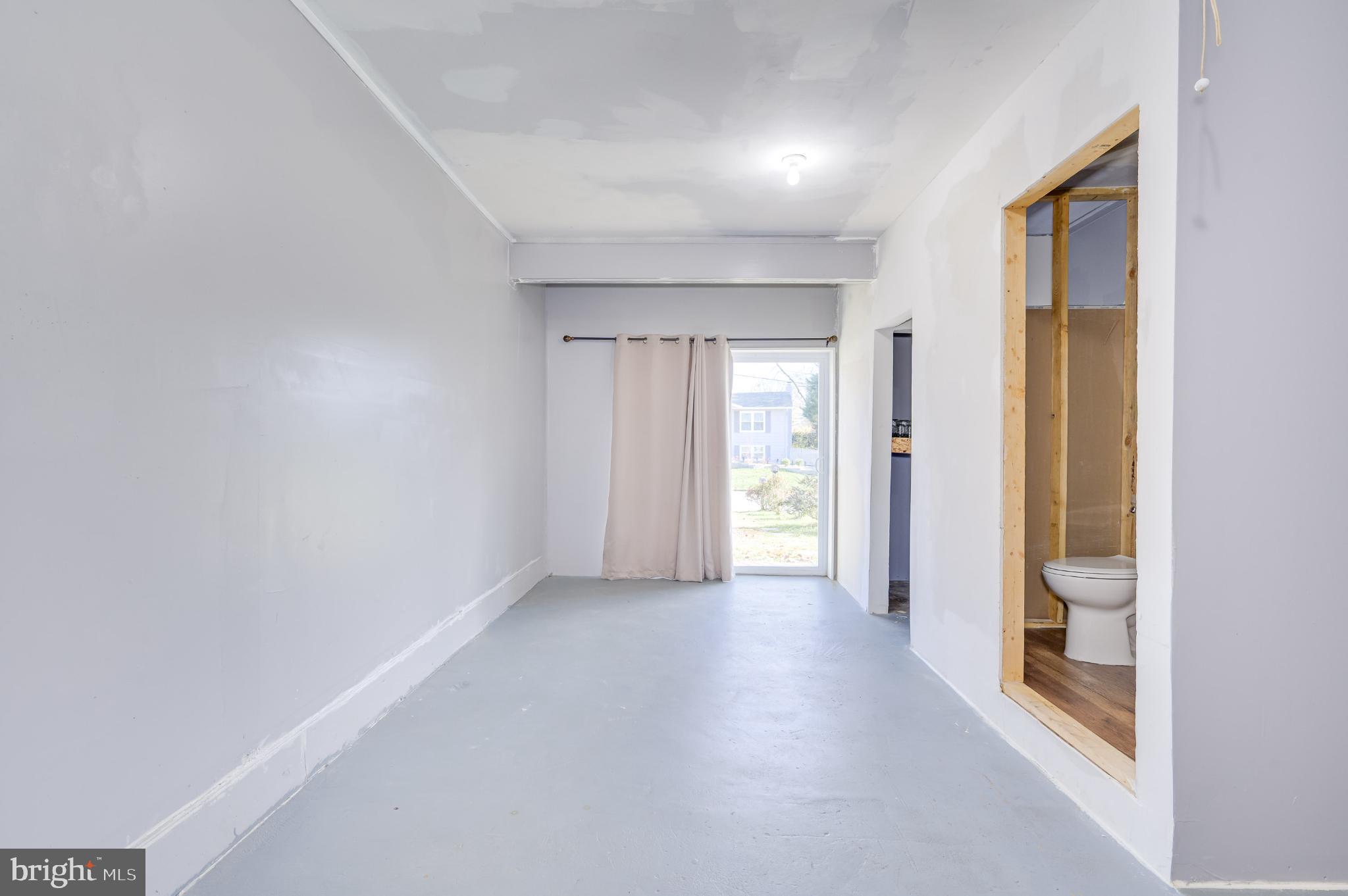 ORCHARD HILLS - Residential