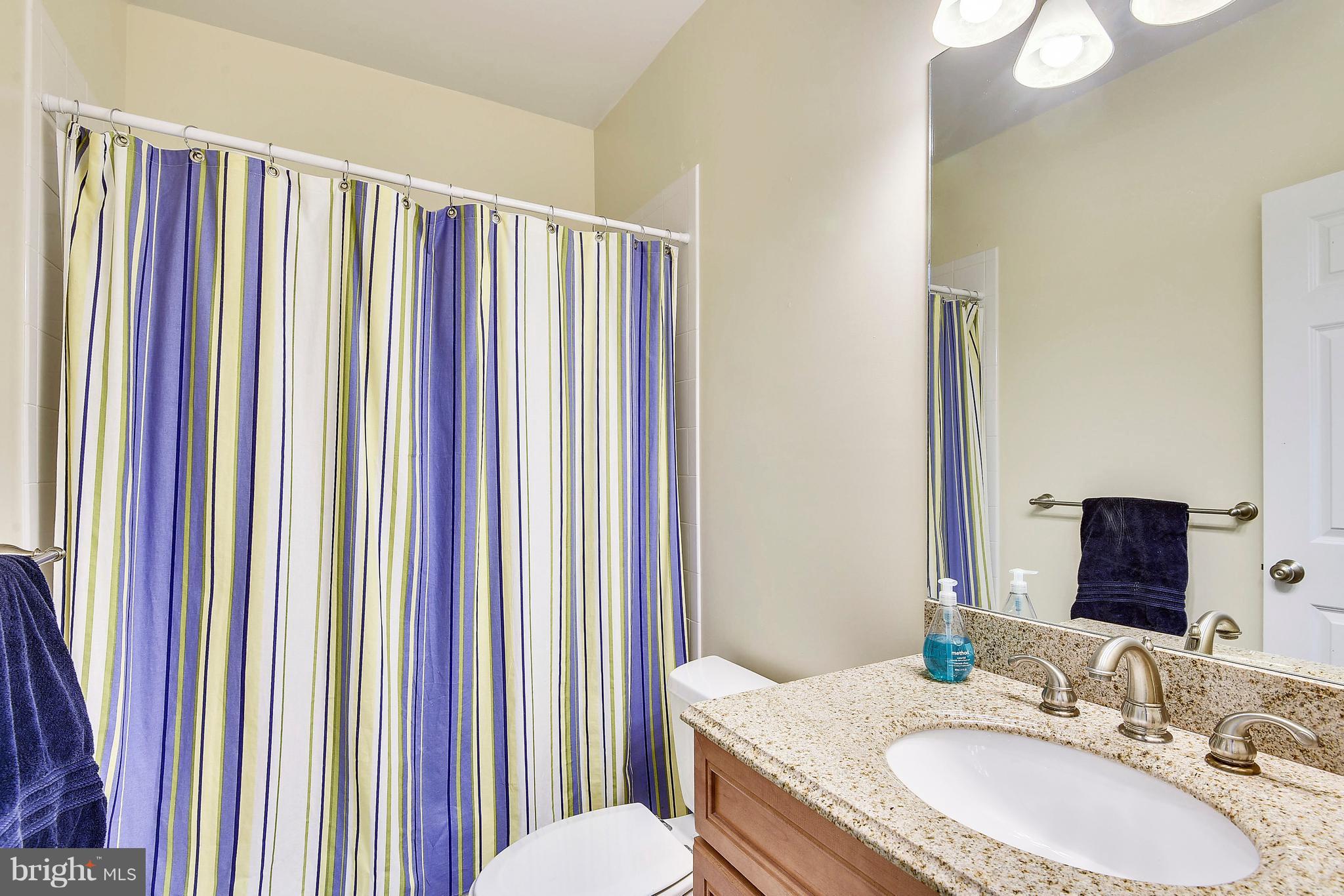 HENDRY ESTATES - Residential
