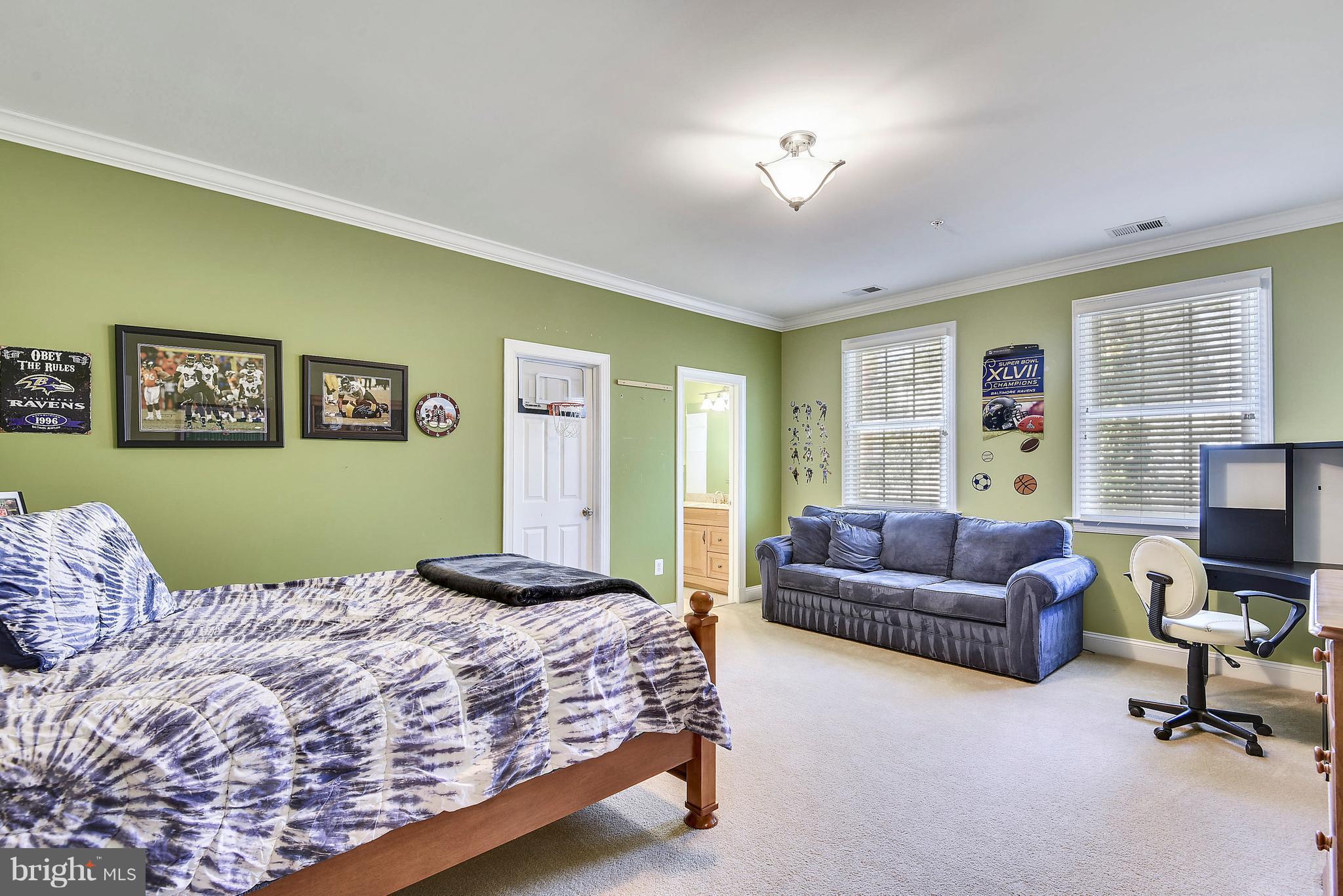 HENDRY ESTATES - Residential