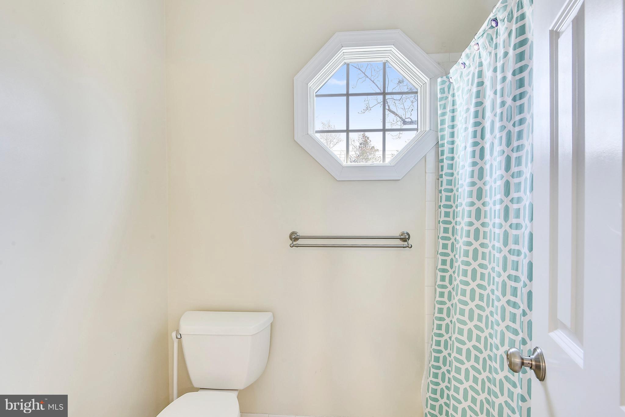 HENDRY ESTATES - Residential